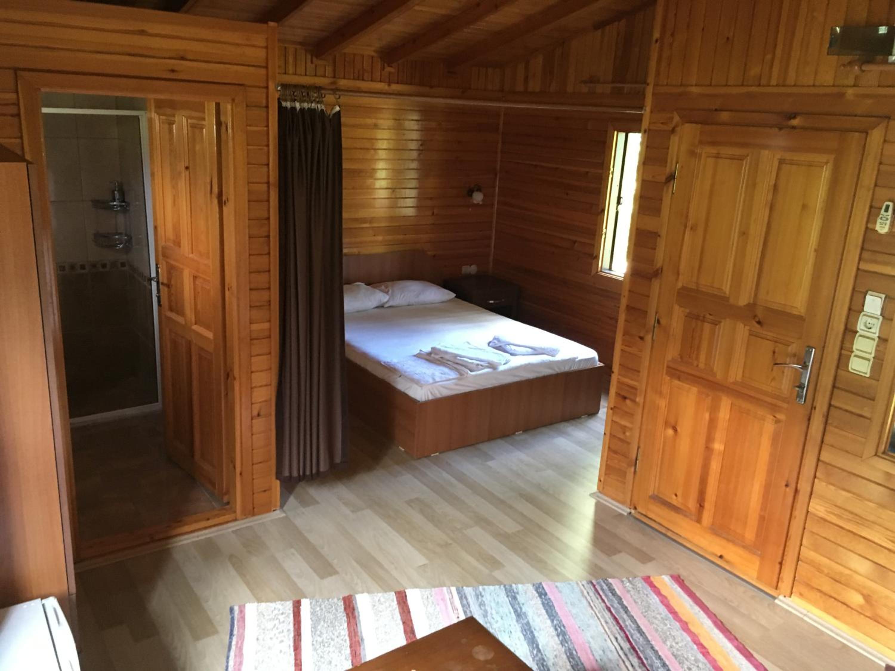 Bungalow photo 1