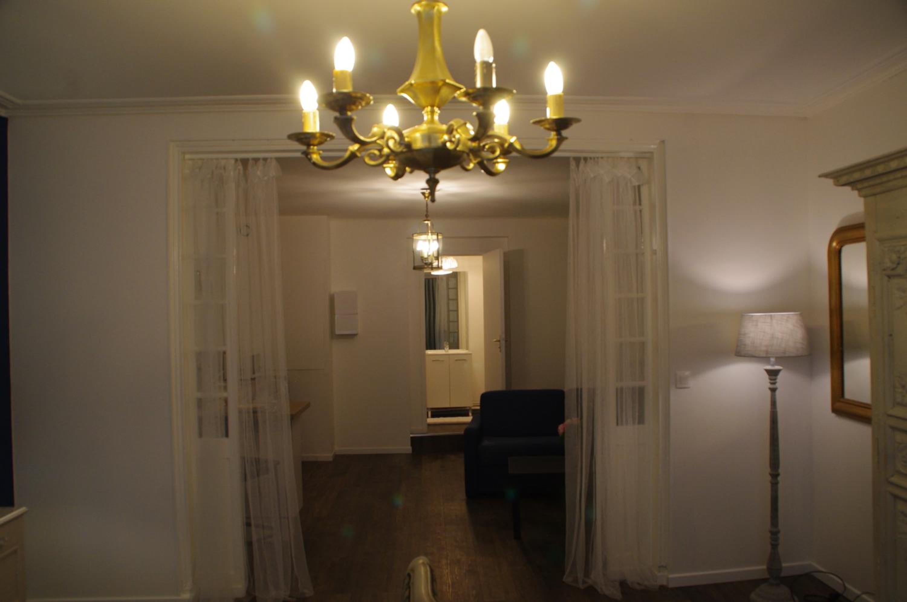 Apartment - Photo 9