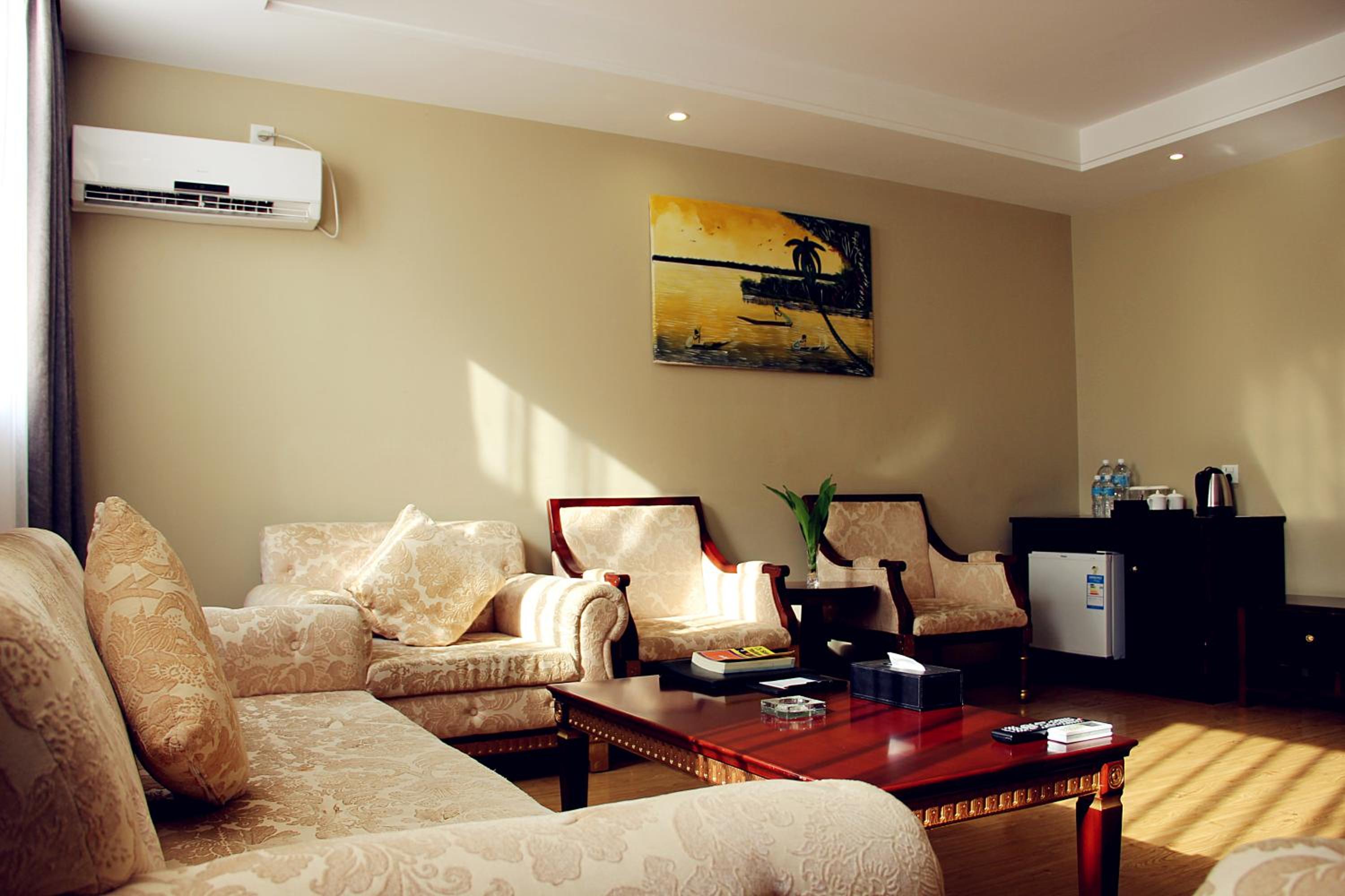 Normal Suite B photo 2