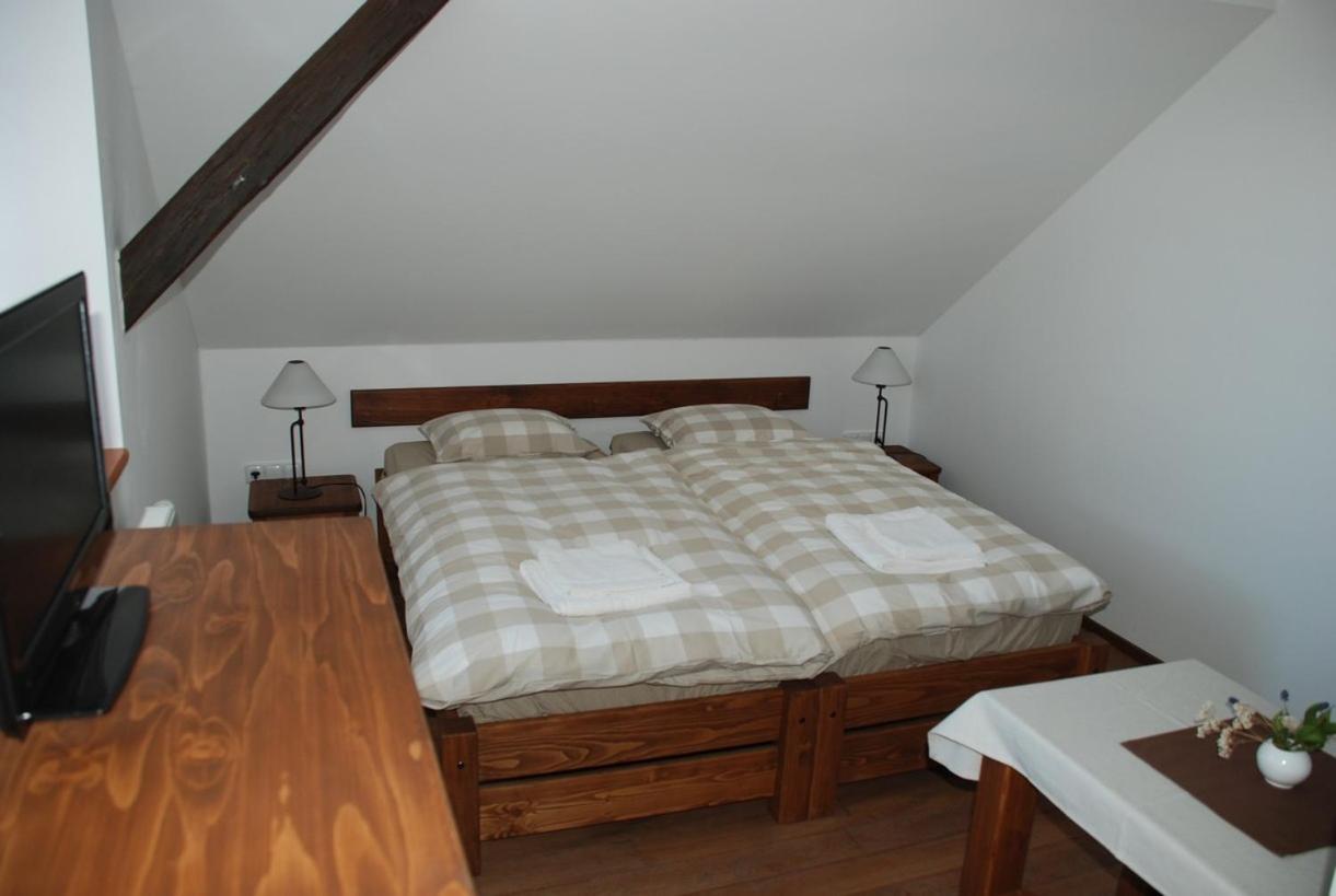 Double Room with Shared Kitchen photo 2