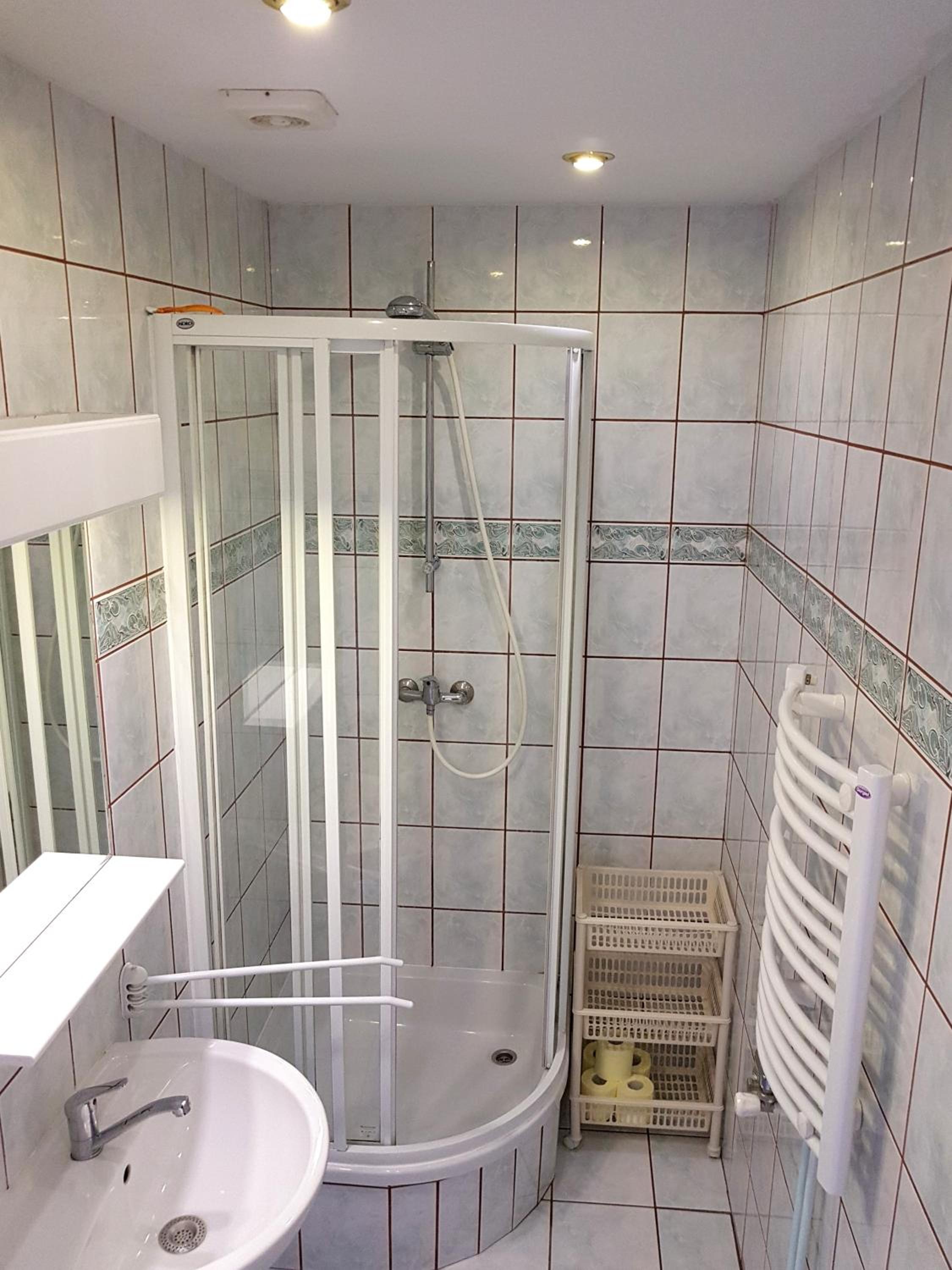 Triple Room with Private Bathroom photo 3