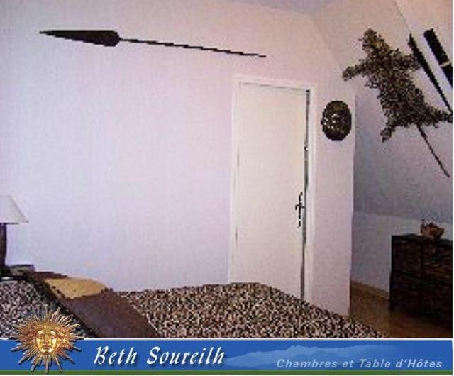 Standard Double Room - Photo 1