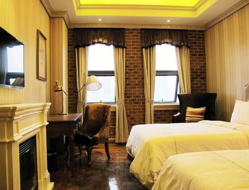 Business Twin Room