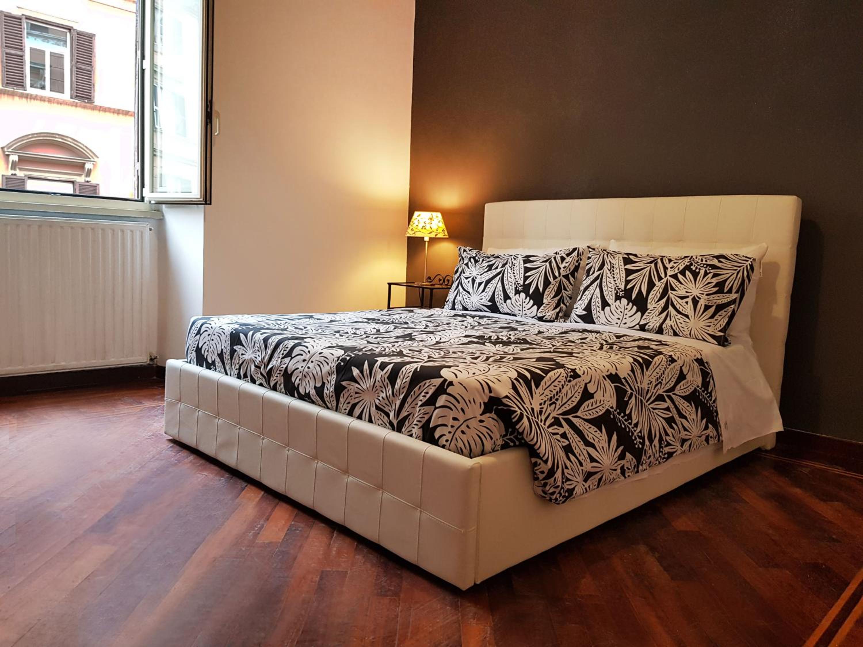 Standard Double Room with Shared Bathroom