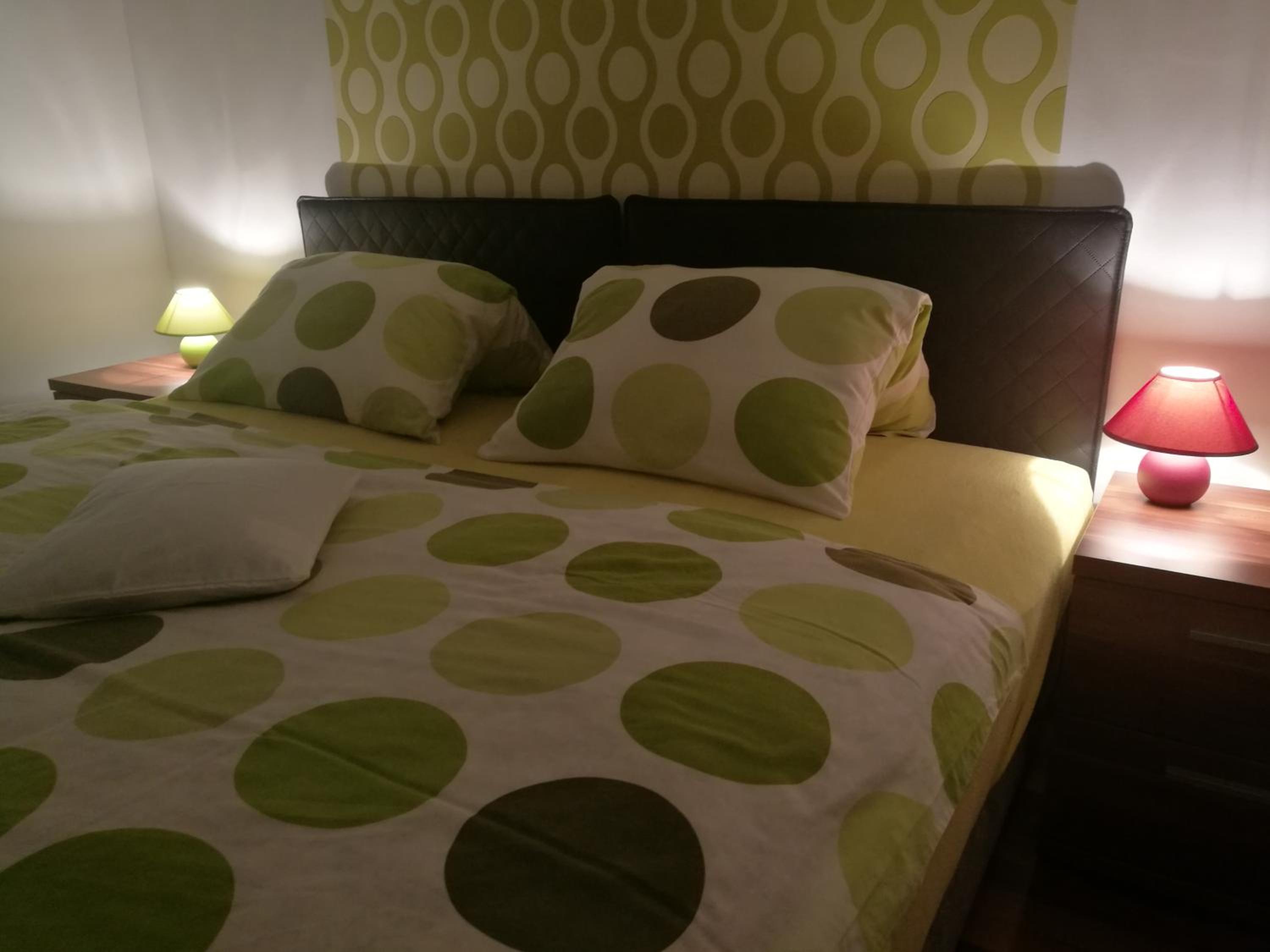 Apartment (6 Adults) - Photo 11
