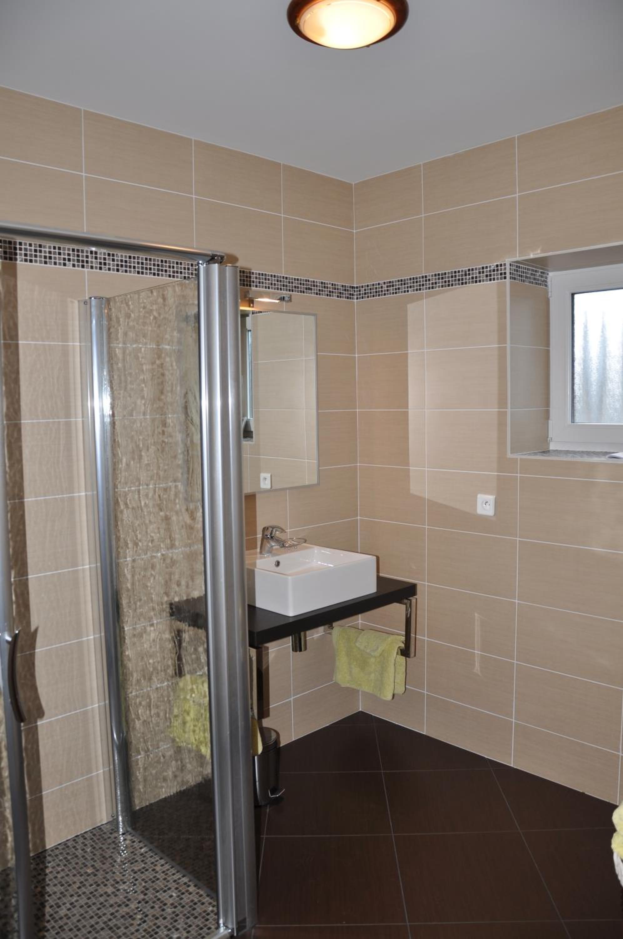 Double Room with Balcony - Photo 5