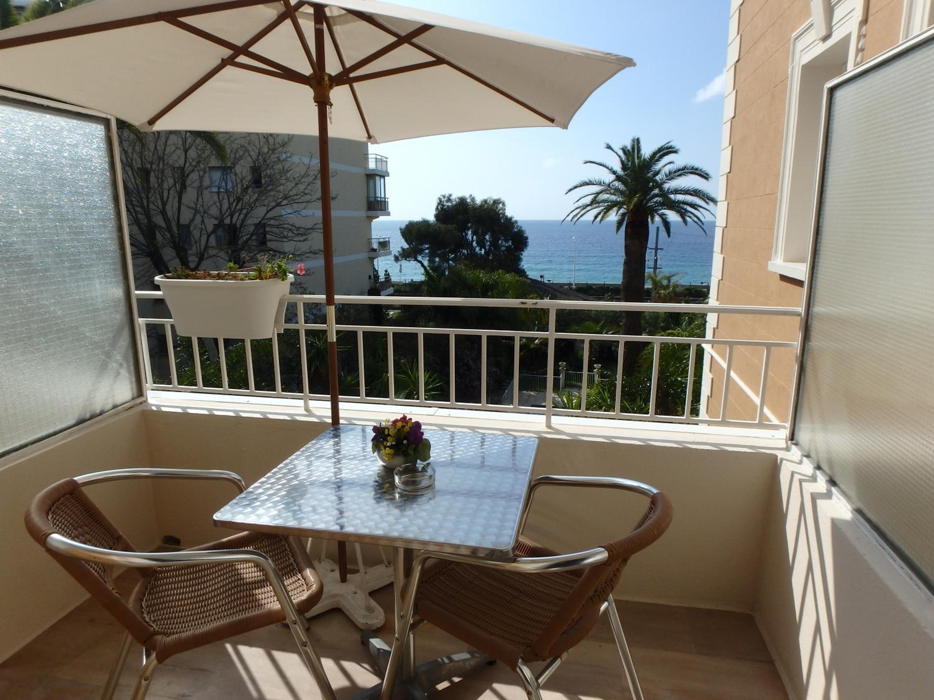 Studio with Terrace (2 Persons - Sea View)