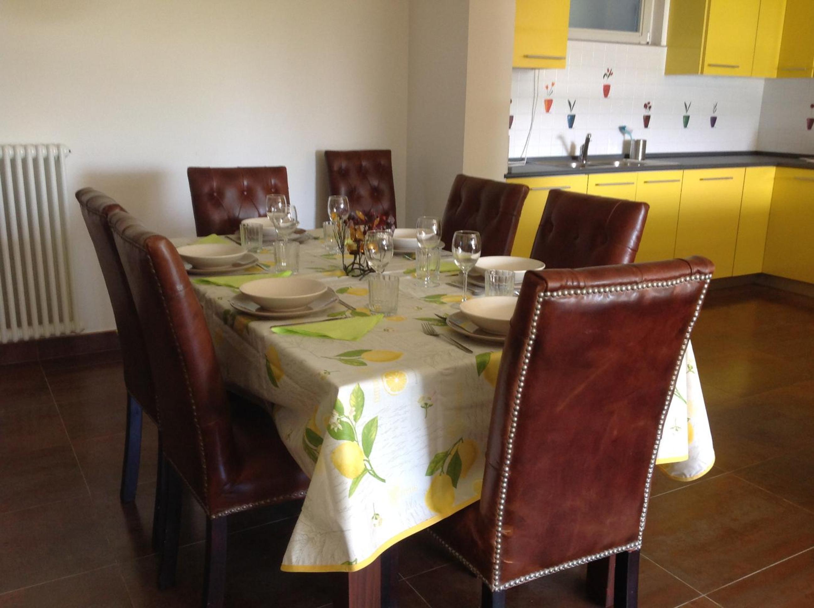 Three-Bedroom Holiday Home with Garden