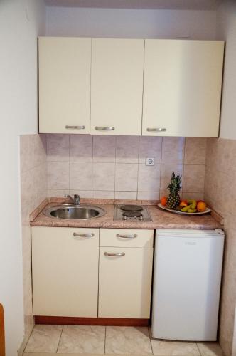 Two-Bedroom Apartment with Terrace photo 2