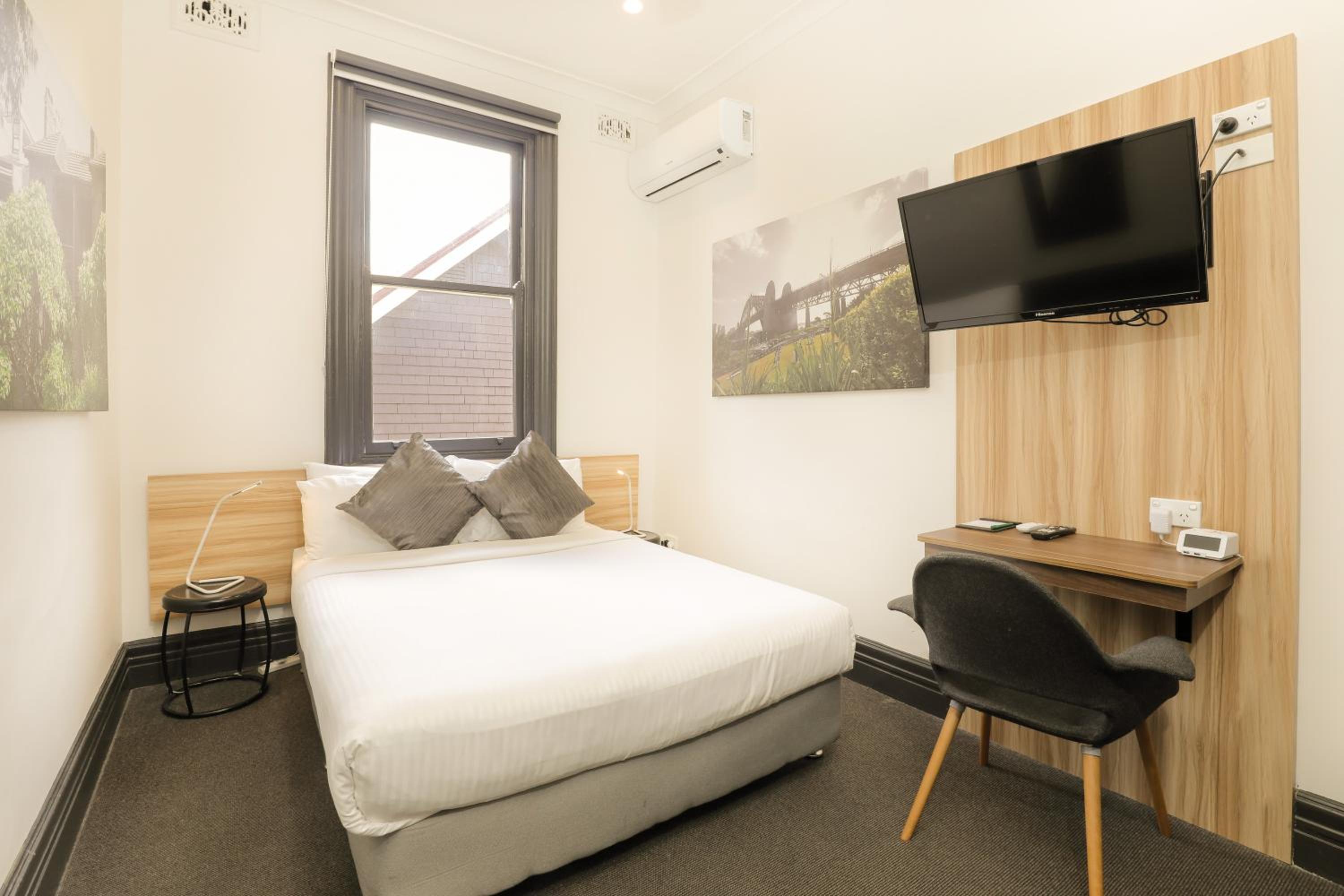 Double Room with Shared Bathroom