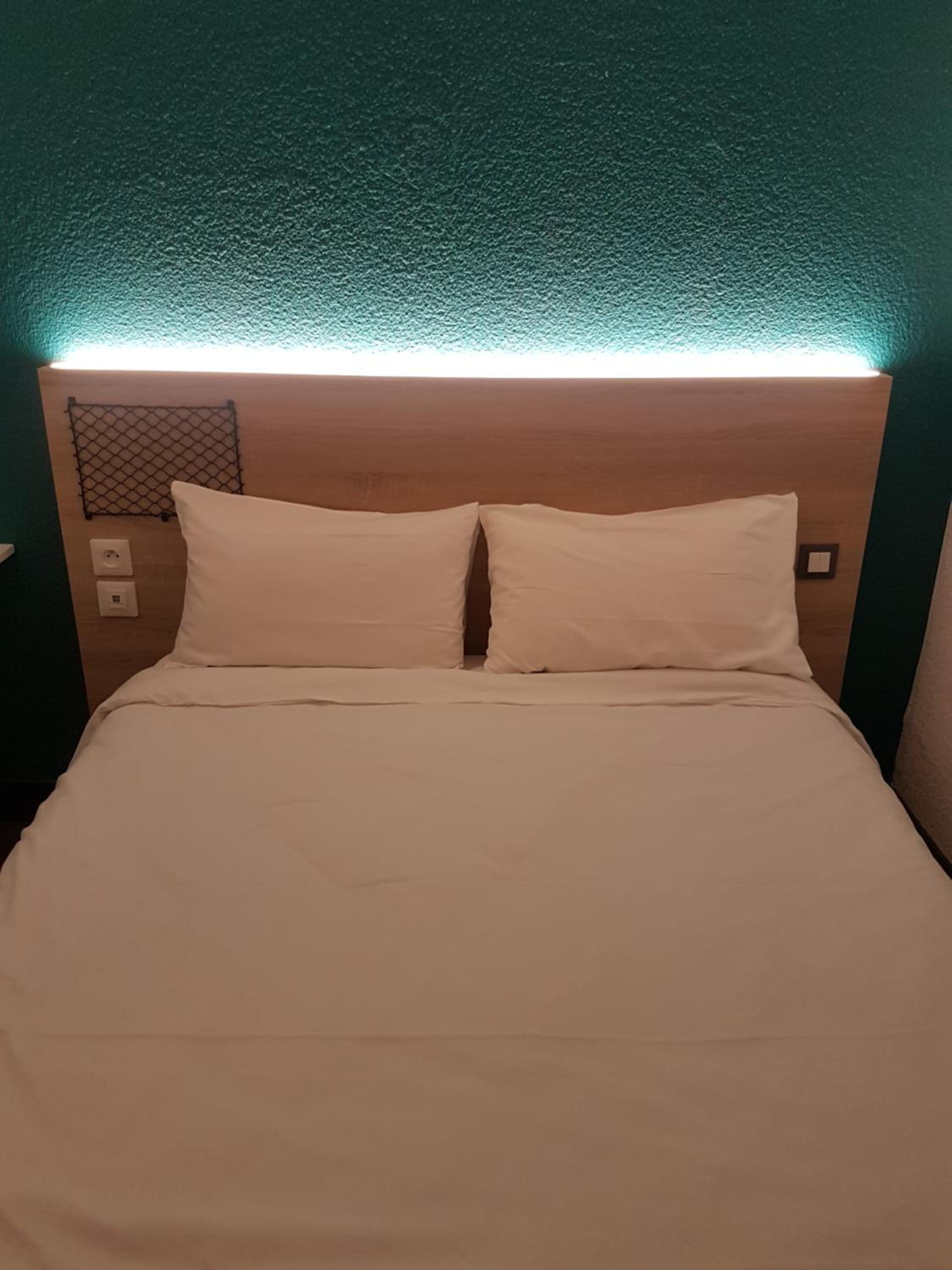 Cabrio Room with Private Bathroom - Photo 2