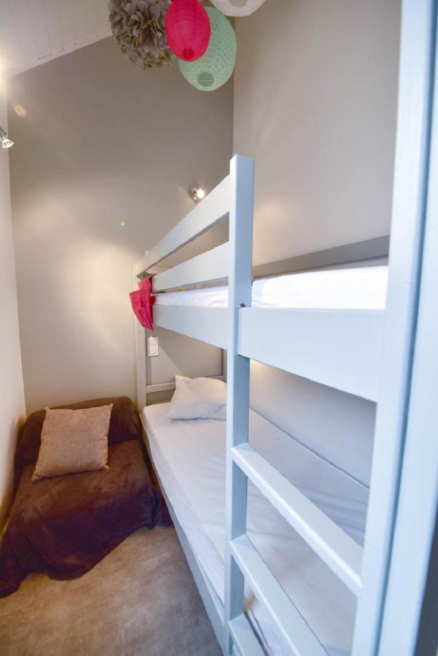 Prestige One-Bedroom Apartment (7 People) photo 3