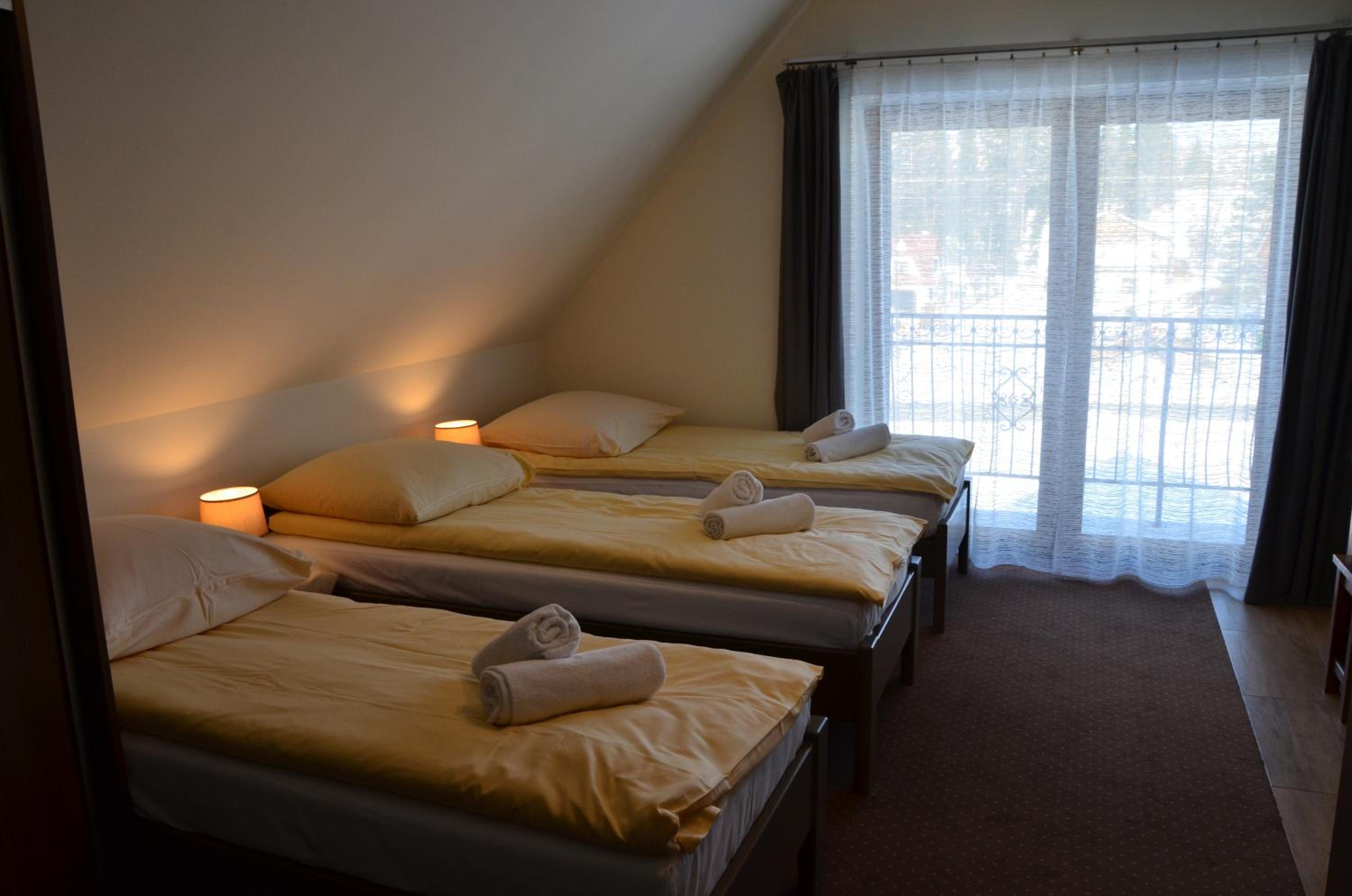 Triple Room photo 2