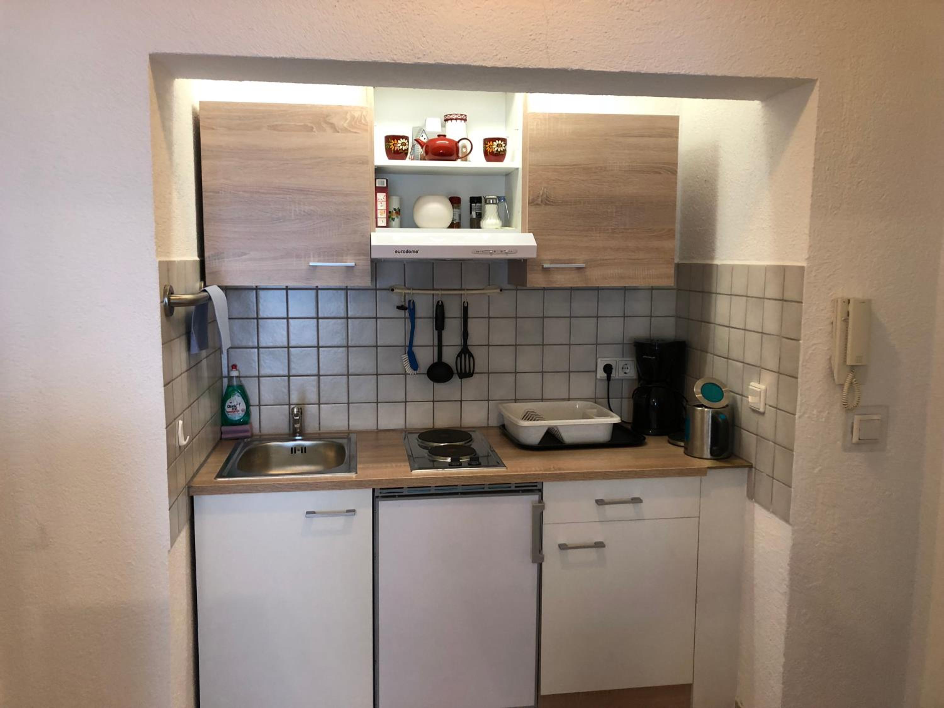 Studio Apartment with Balcony photo 1