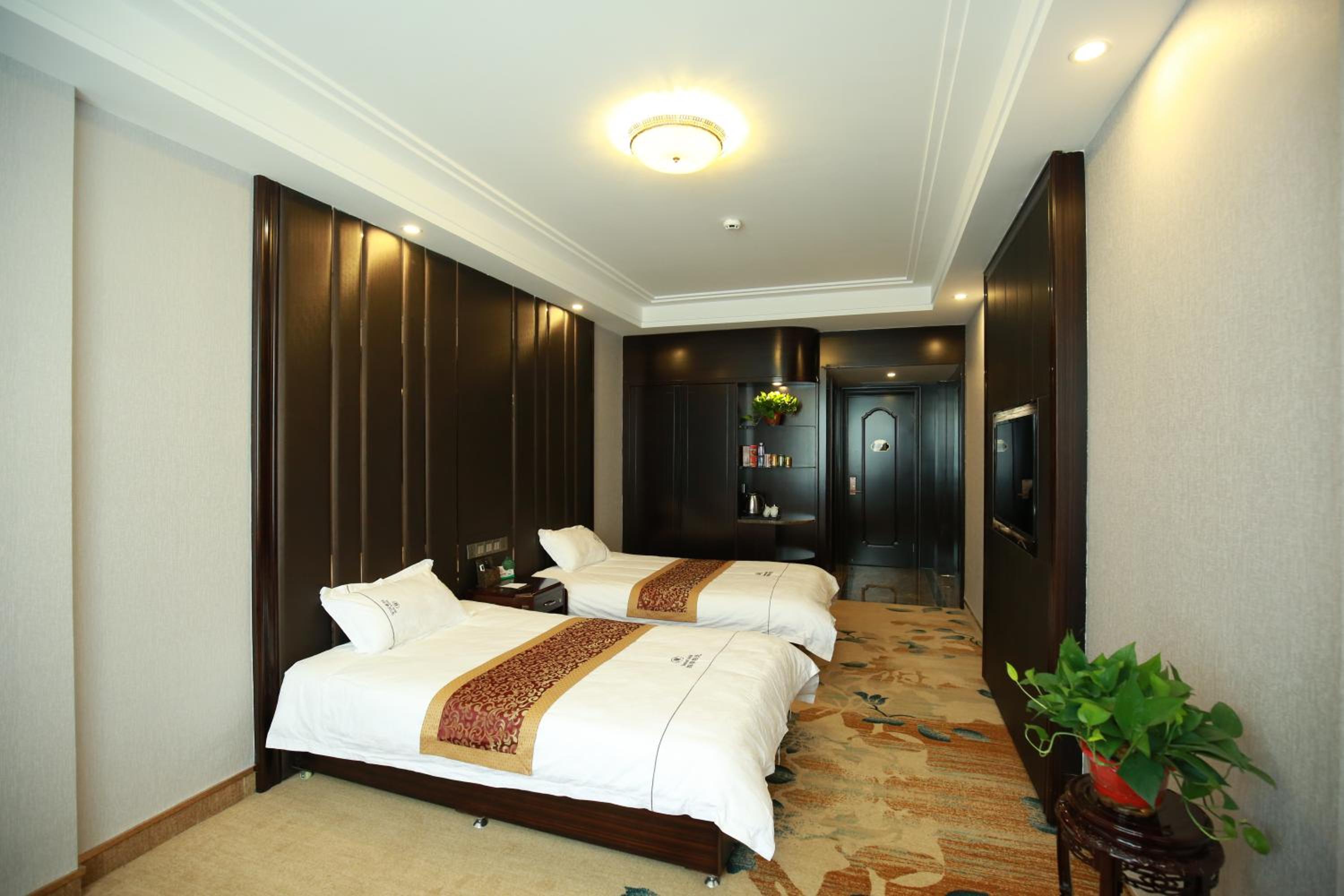 Superior Twin Room photo 2