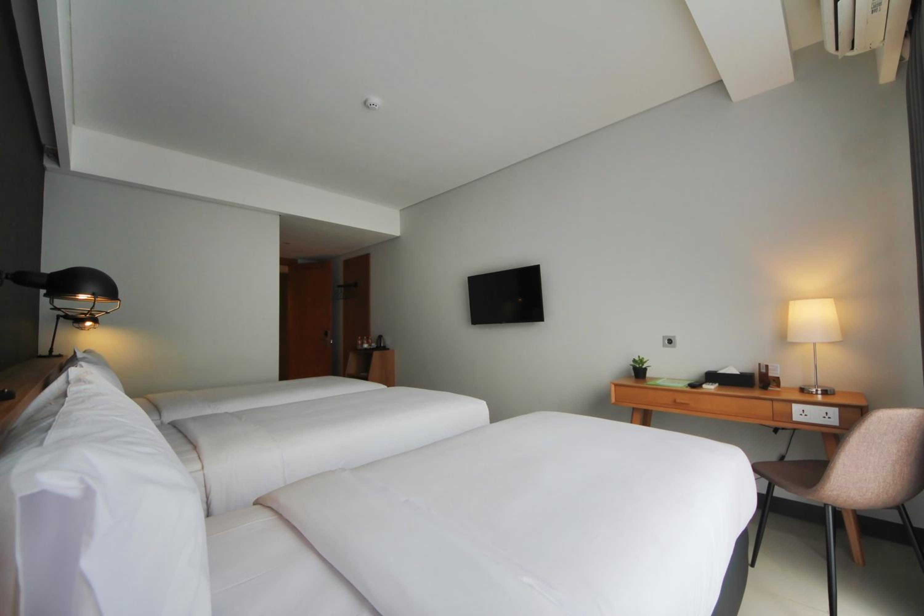 Hay 3 - Triple Room Only - Photo 1