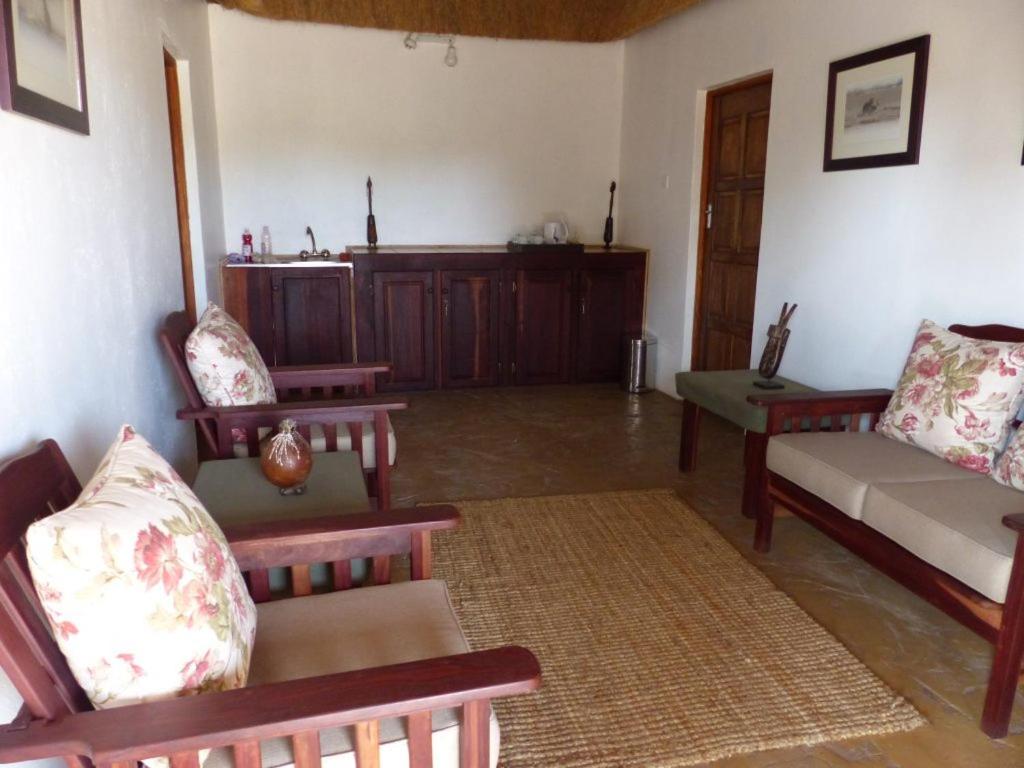 Apartment with Garden View photo 2
