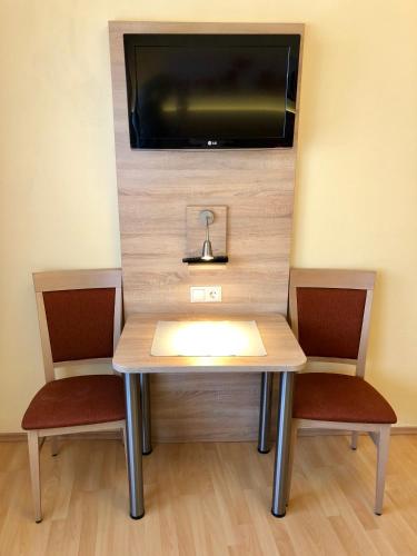 Double Room with Private Bathroom