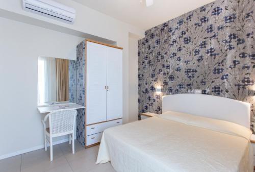 Deluxe Family Room - Photo 6