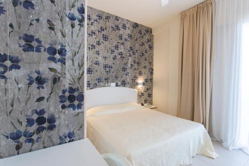 Deluxe Family Room - Photo 8