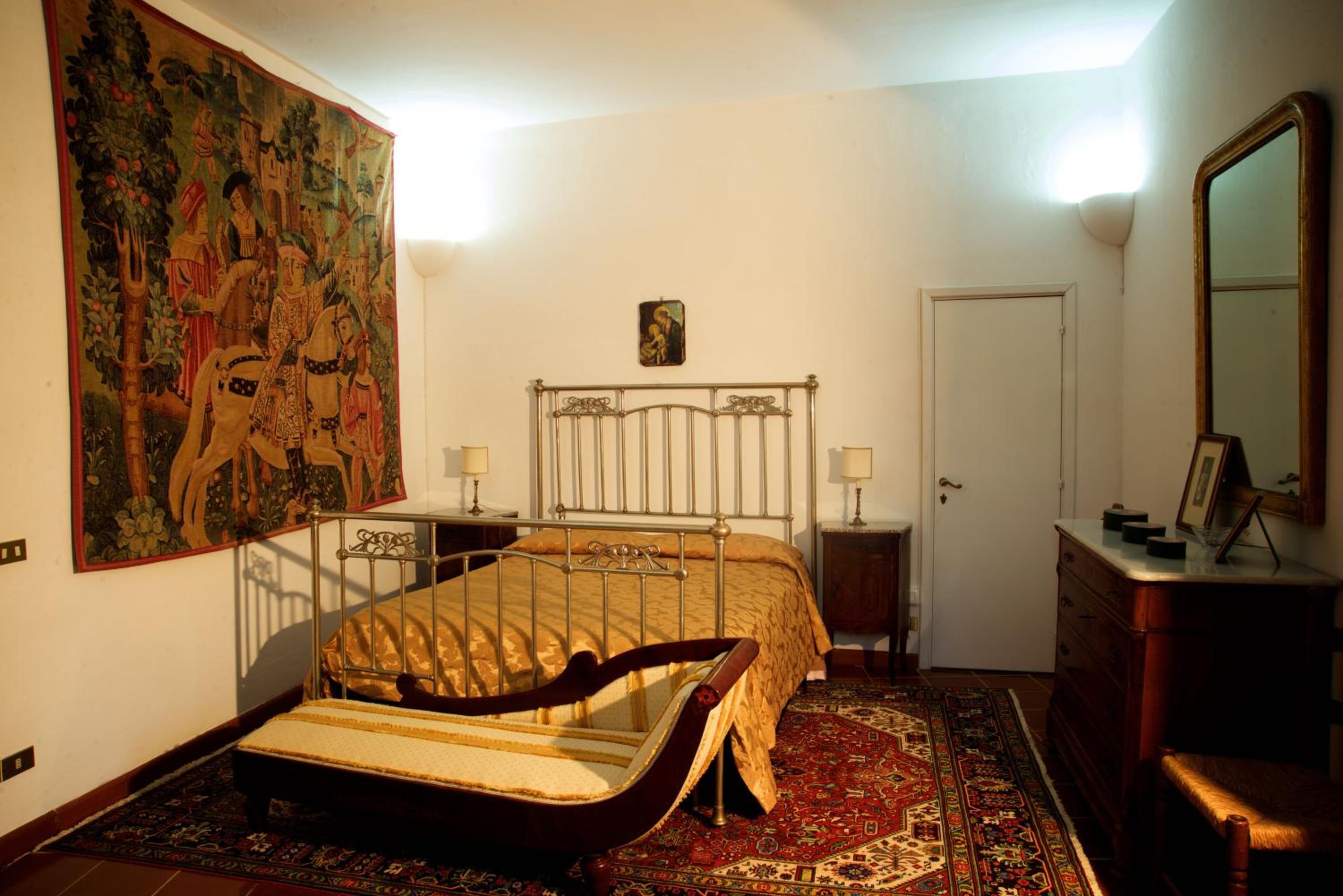 Double Room with Terrace - Photo 4
