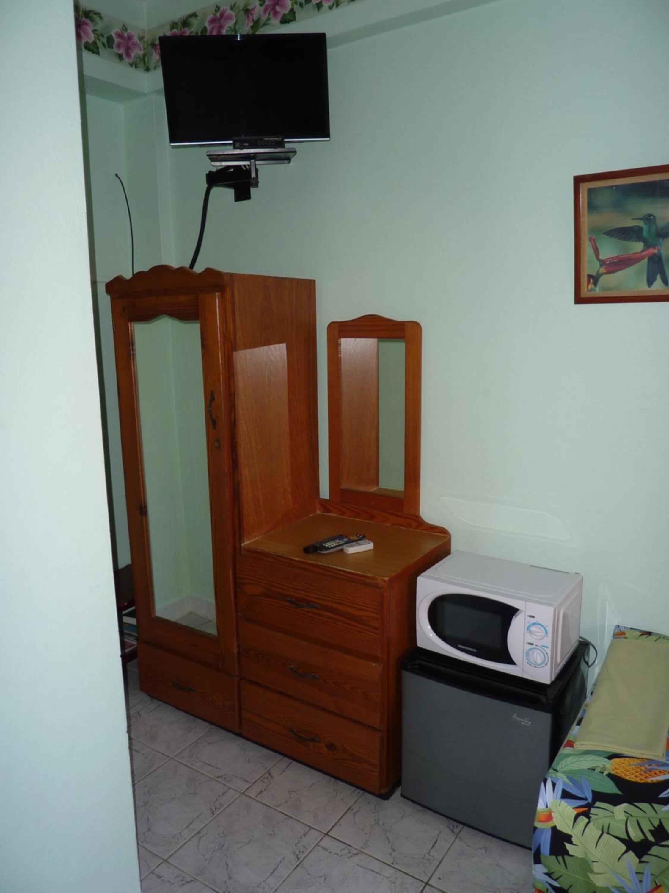 Standard Twin Room with Garden View