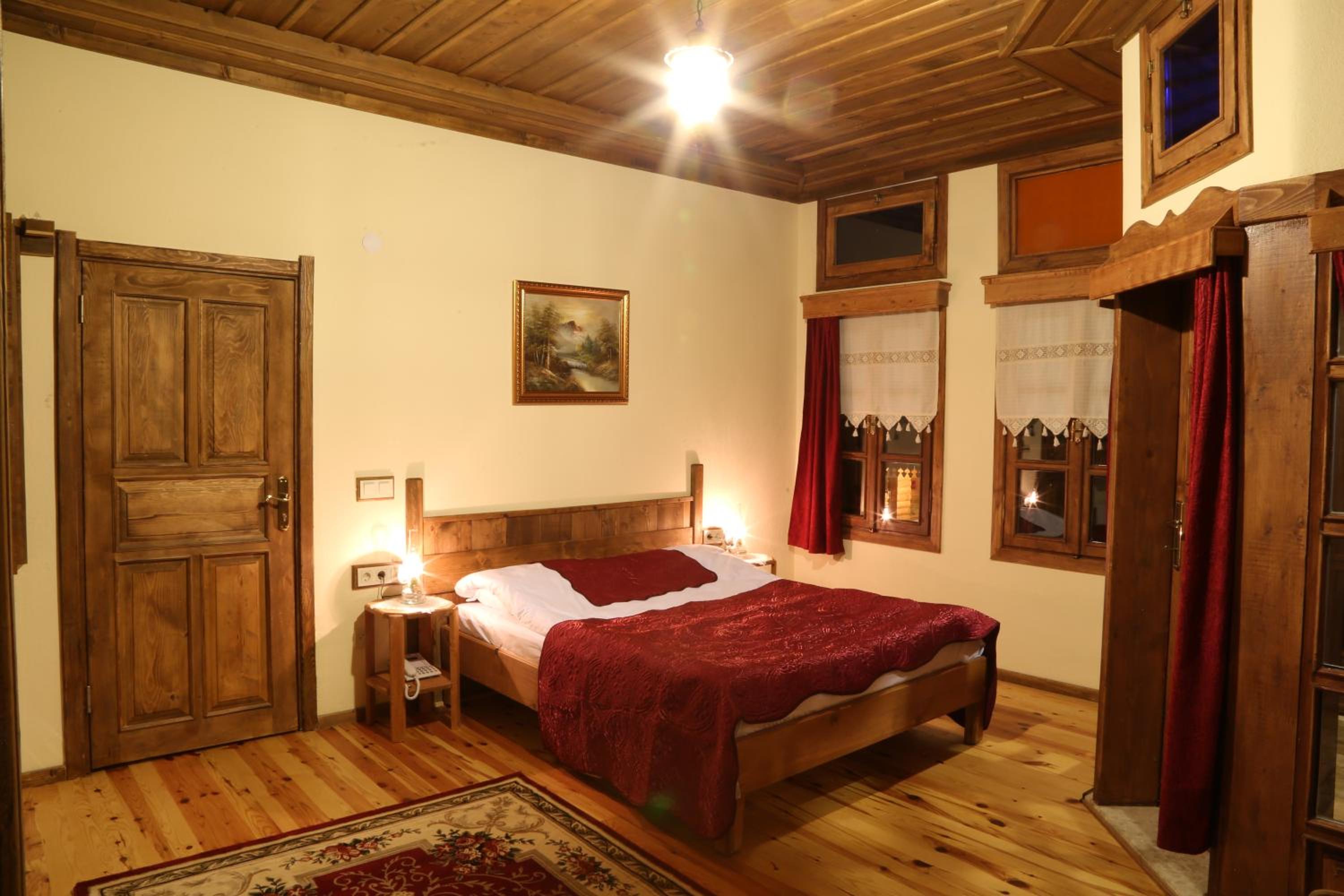 Double Room with Sea View - Photo 3