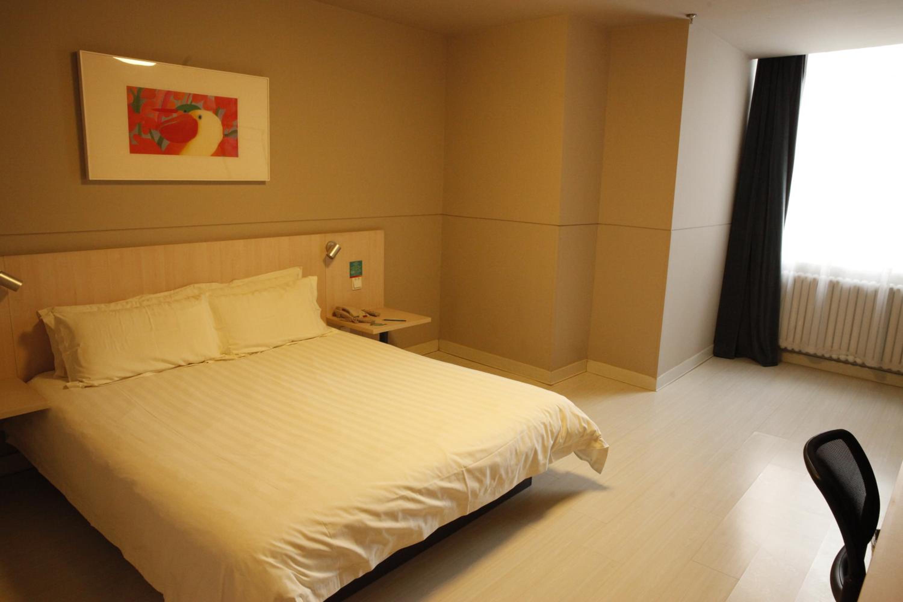 Selected Business Queen Room A - Mainland Chinese Only