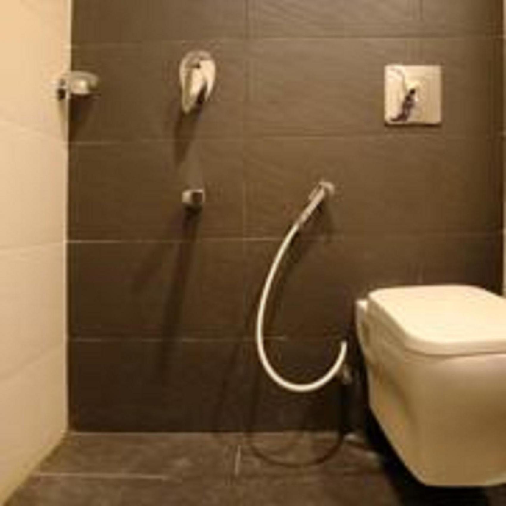 Executive Room - Photo 9