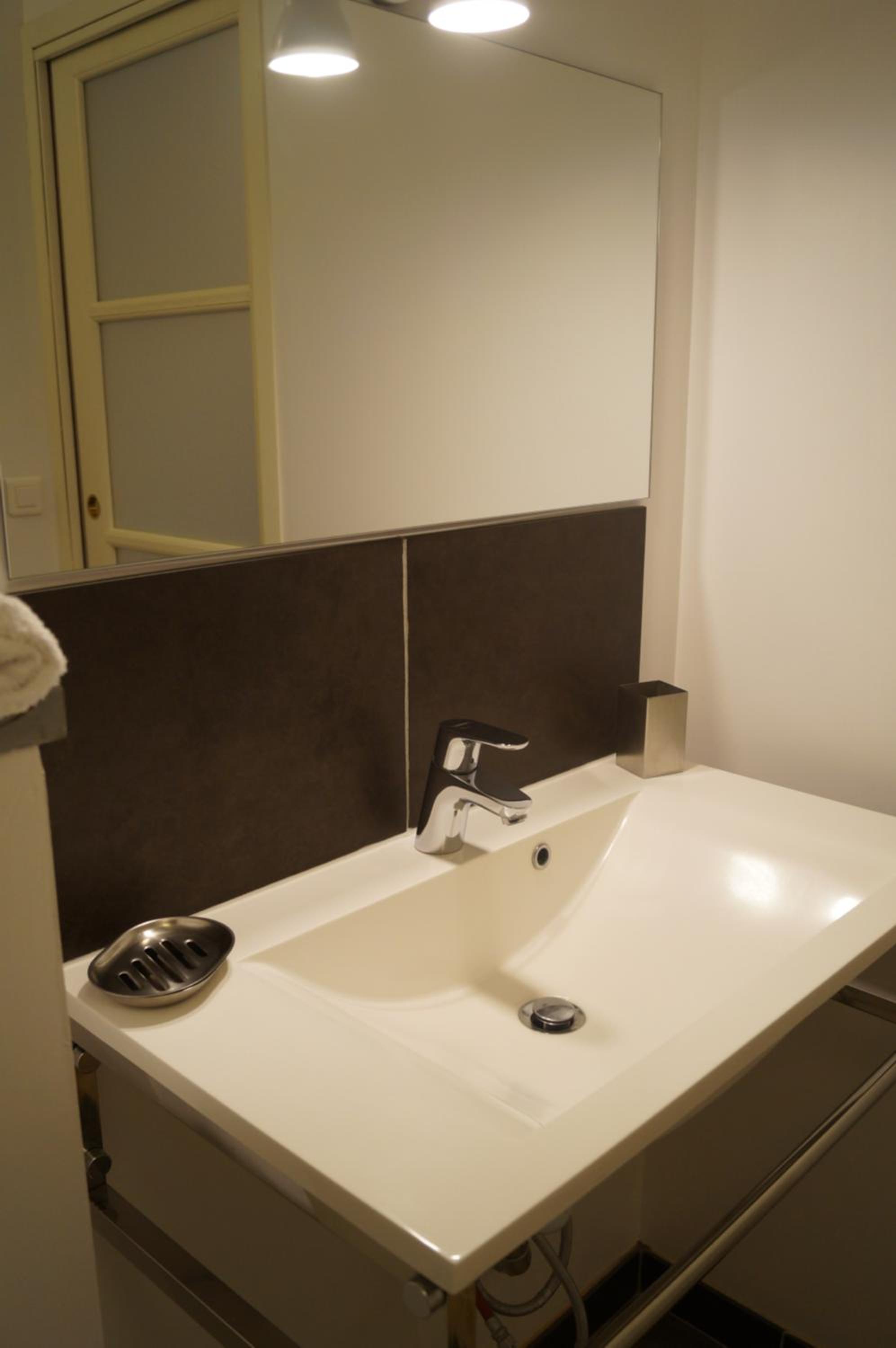 Double Room with Private Bathroom photo 3