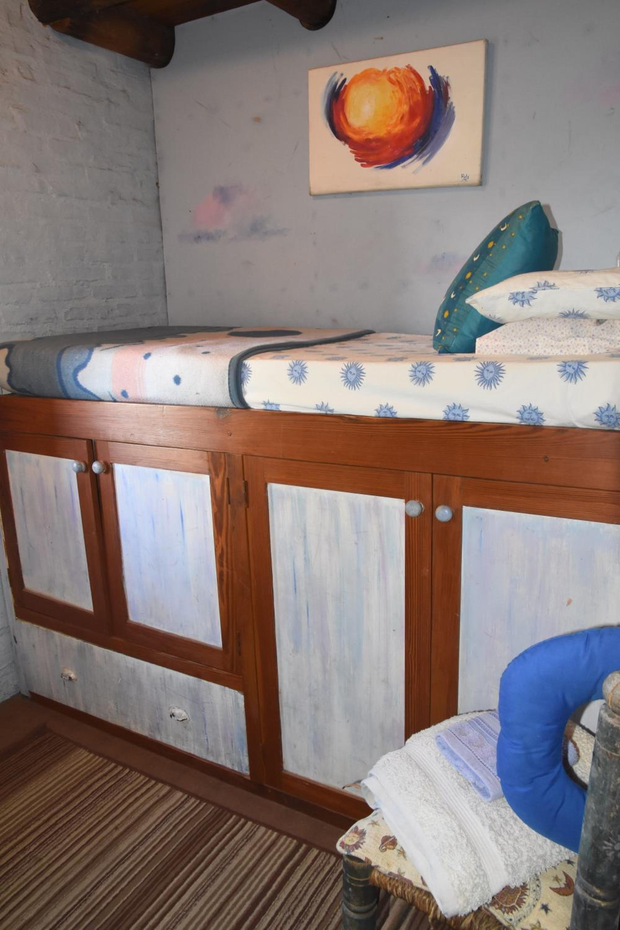 Standard Single Room with Shared Bathroom photo 1