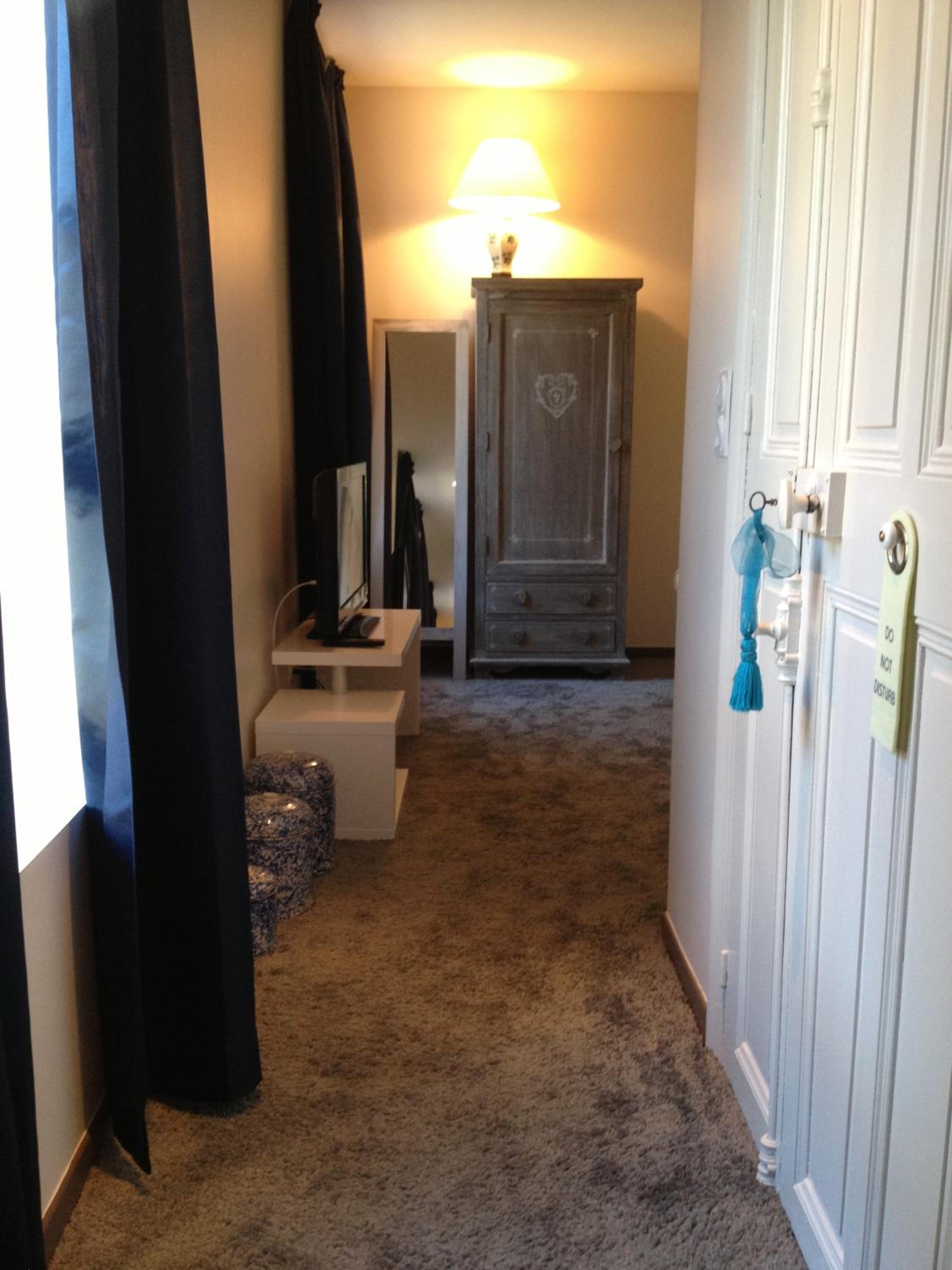 Standard Double Room photo 2