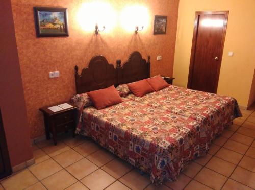 Double Room with Extra Bed photo 2