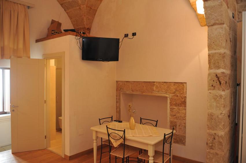 One-Bedroom House photo 3