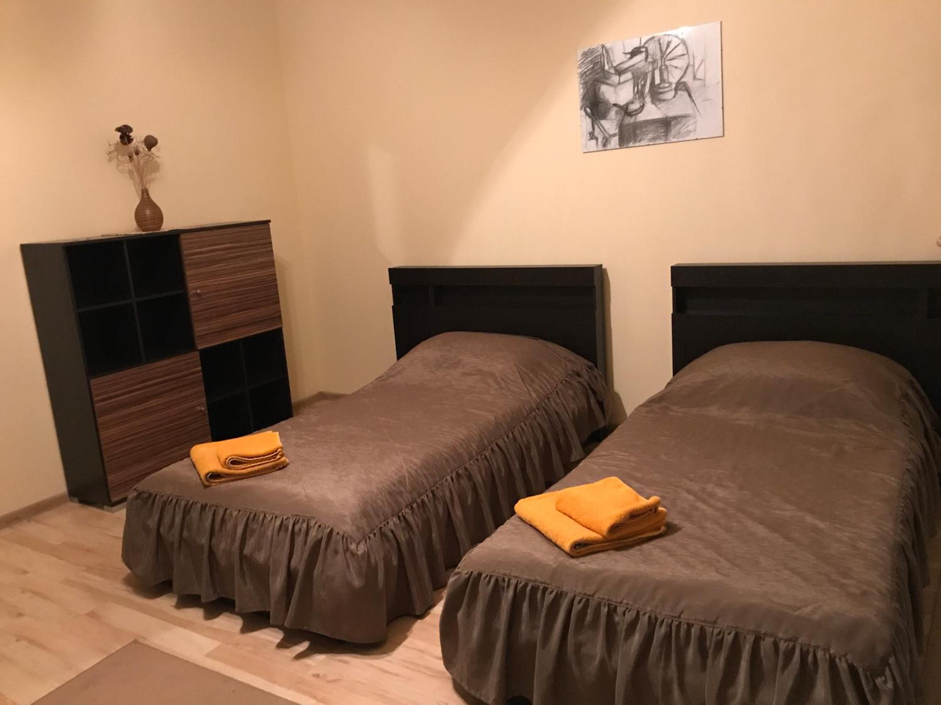 Apartment photo 1