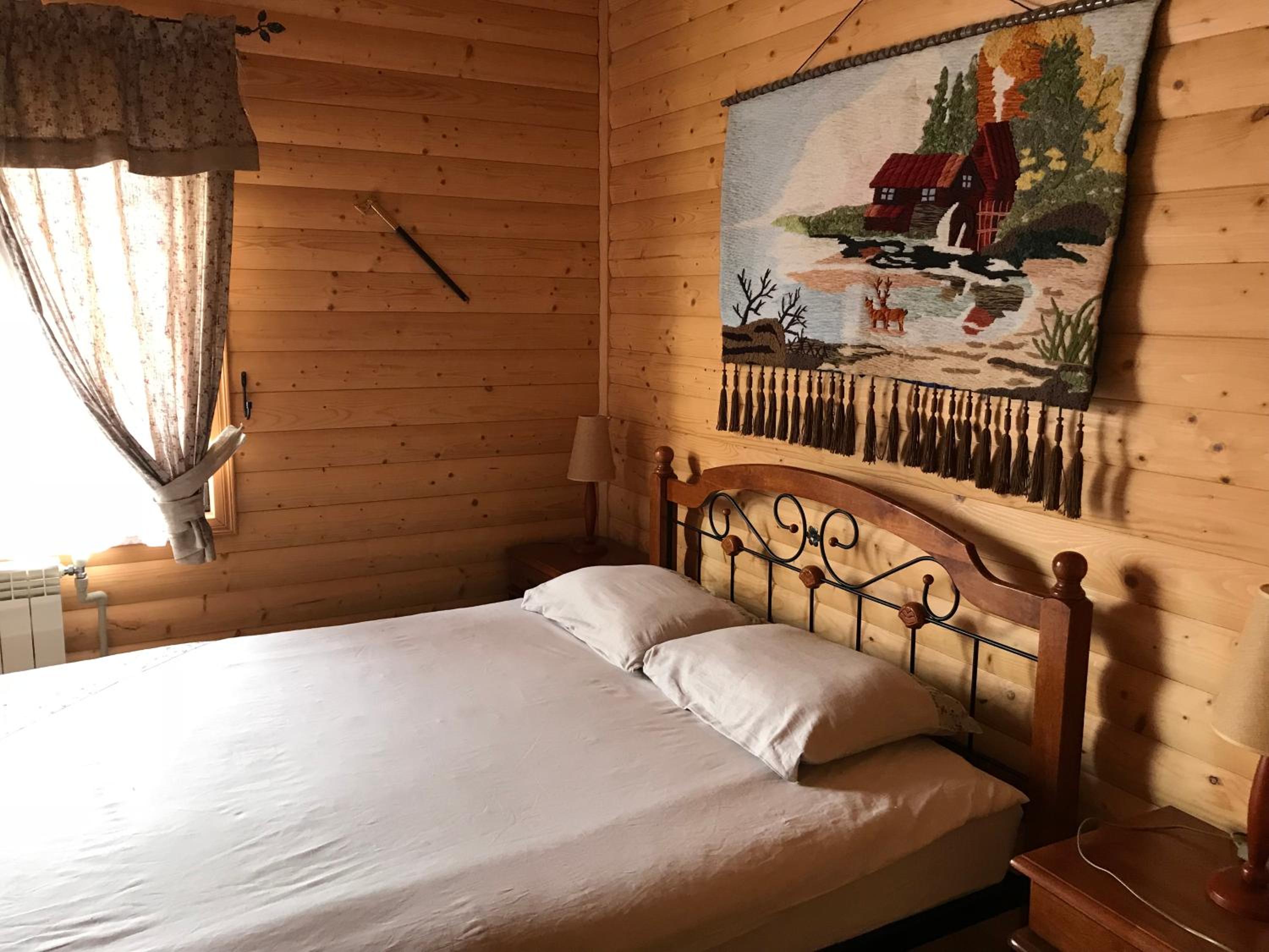 Double Room with Private Bathroom photo 1