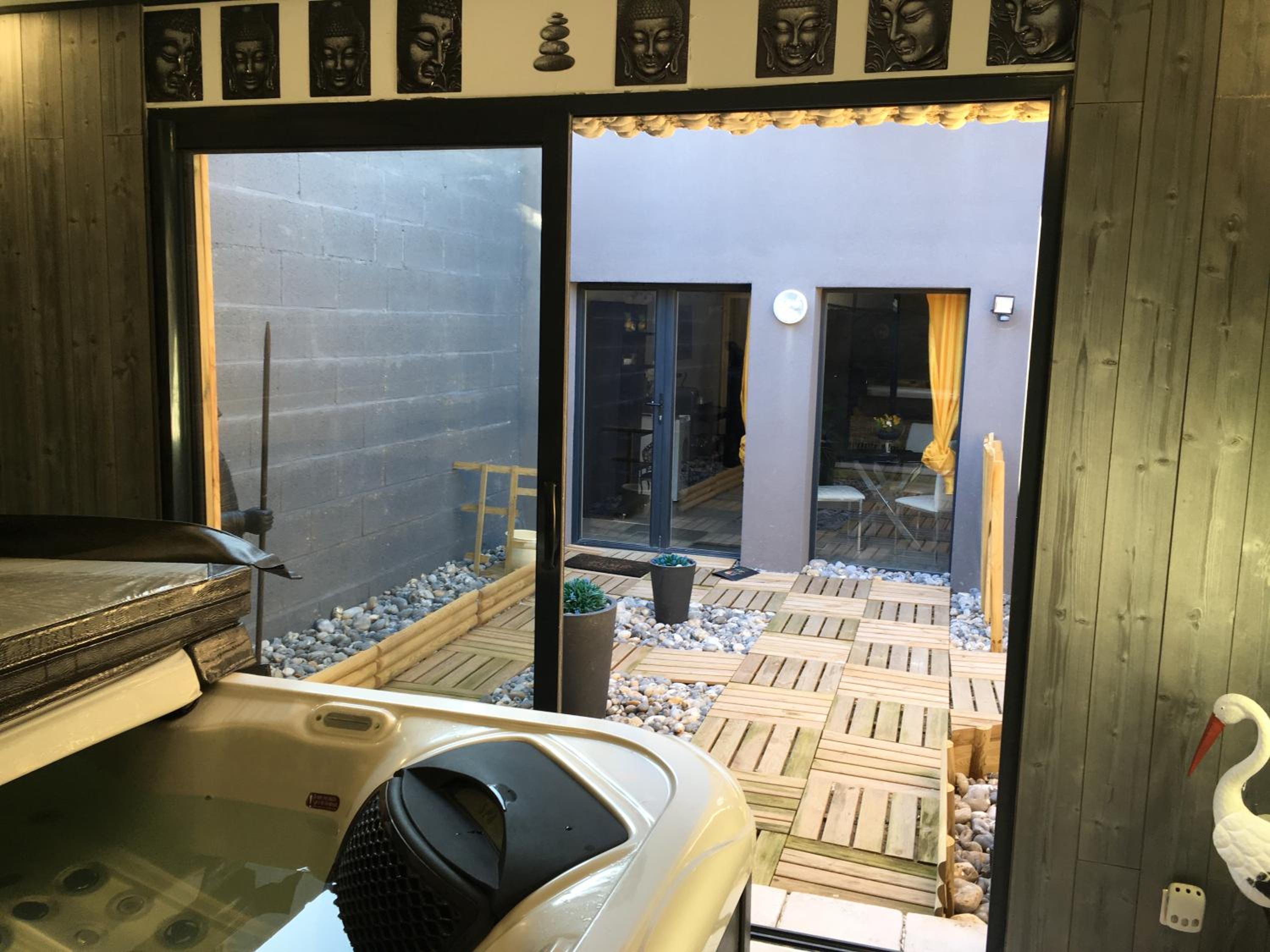 Suite with Private Hot Tub - Photo 26