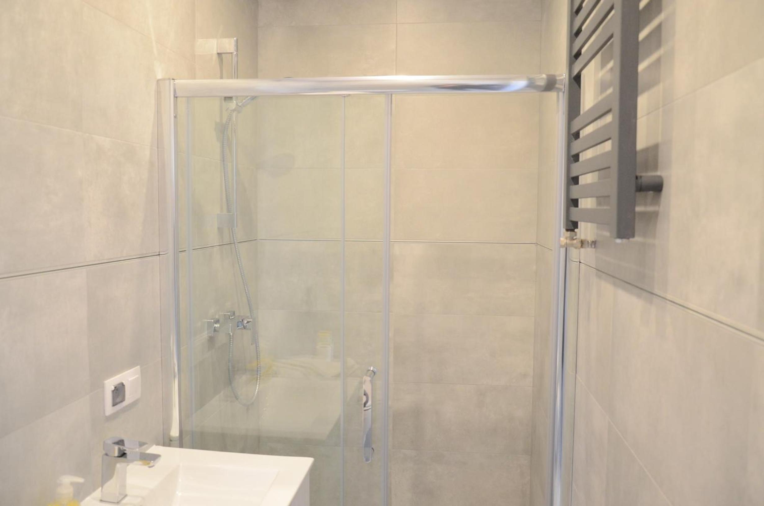 Apartment - Photo 9