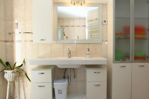Apartment with Sea View photo 1