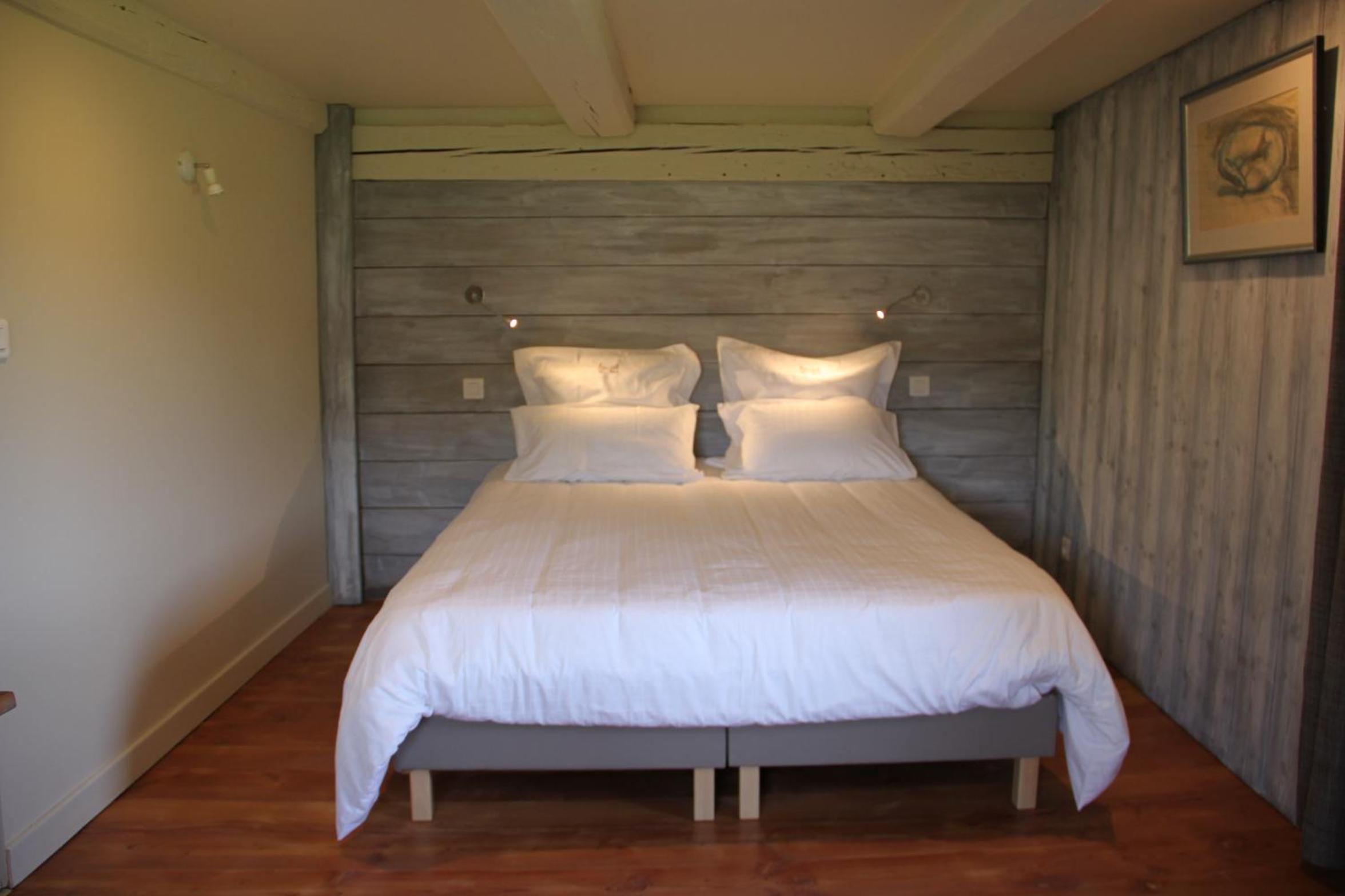 Queen Room with Garden View - CERISIER photo 3