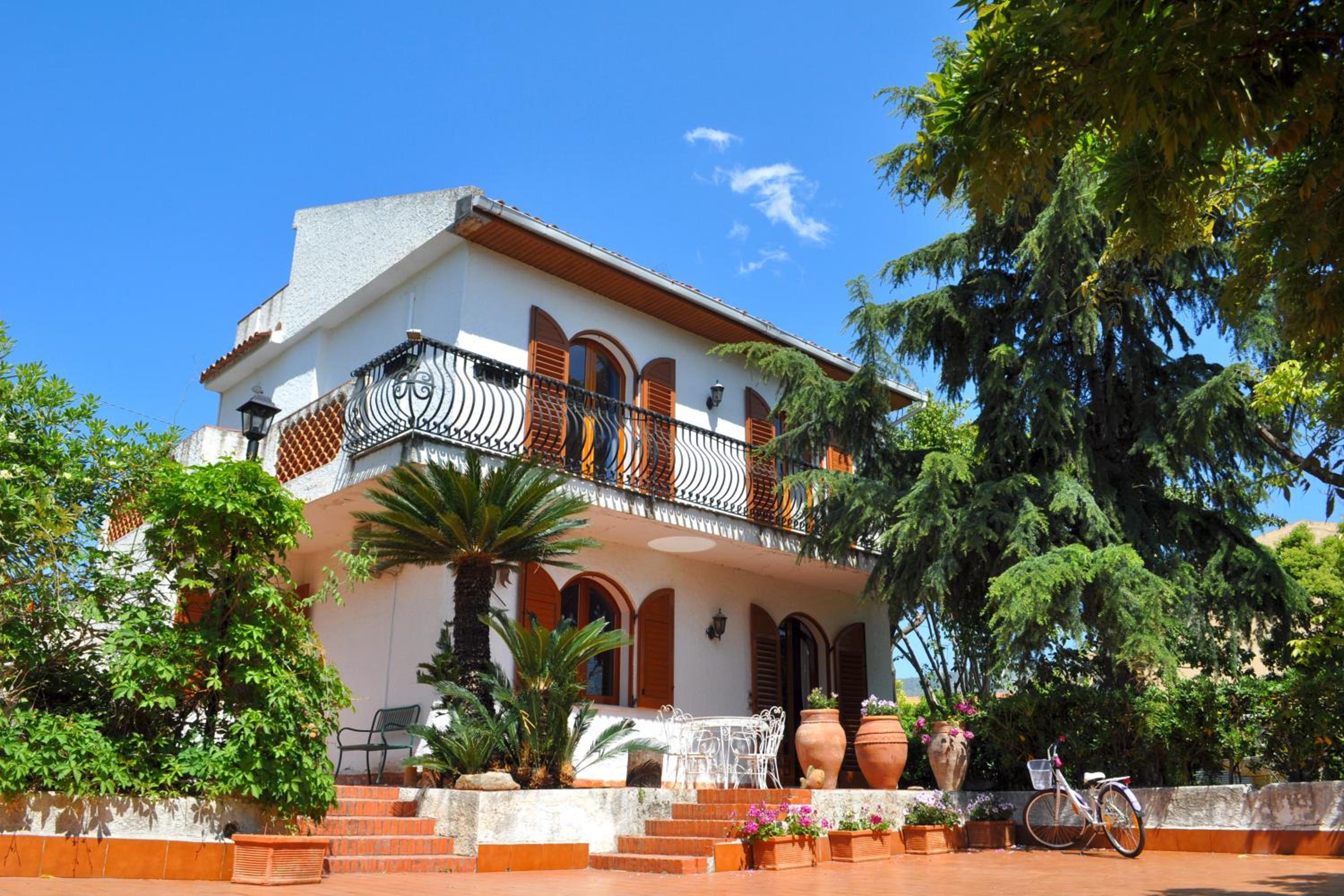 Apartment with Terrace