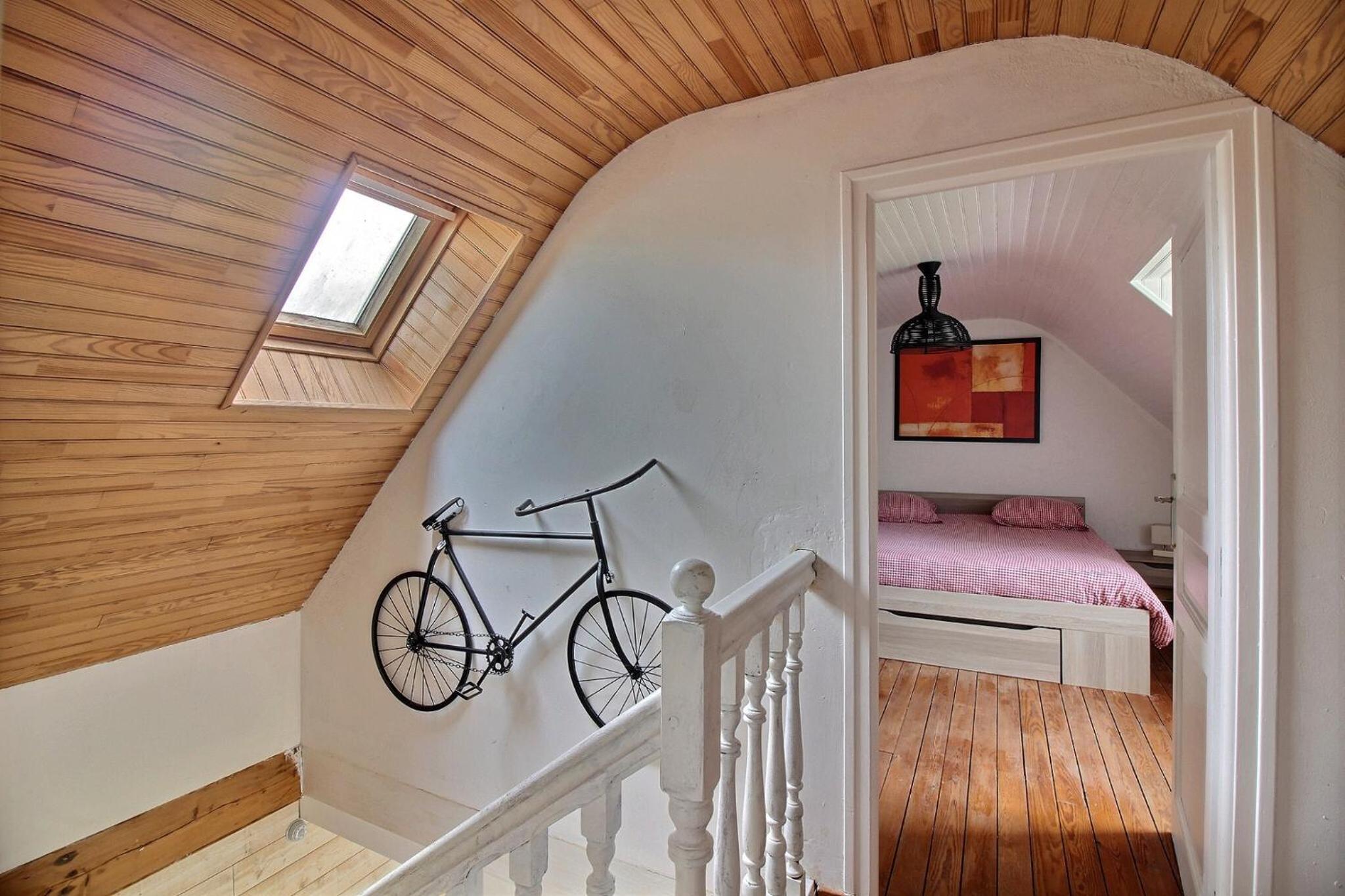Three-Bedroom House - Photo 11