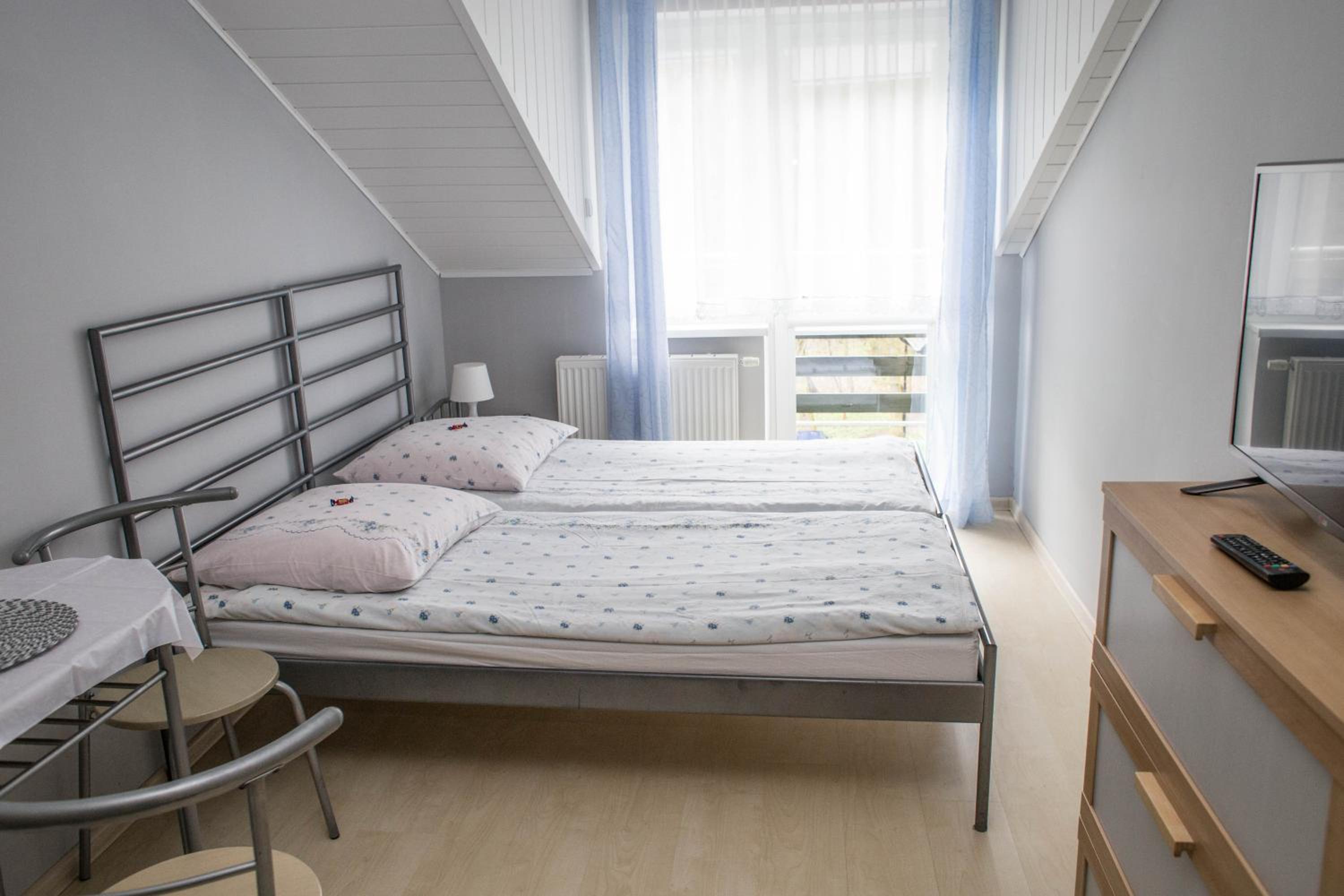 Twin Room with Balcony photo 2