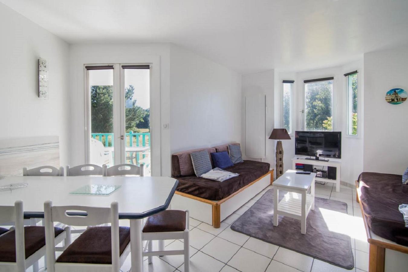 Prestige One-Bedroom Apartment (6 People)