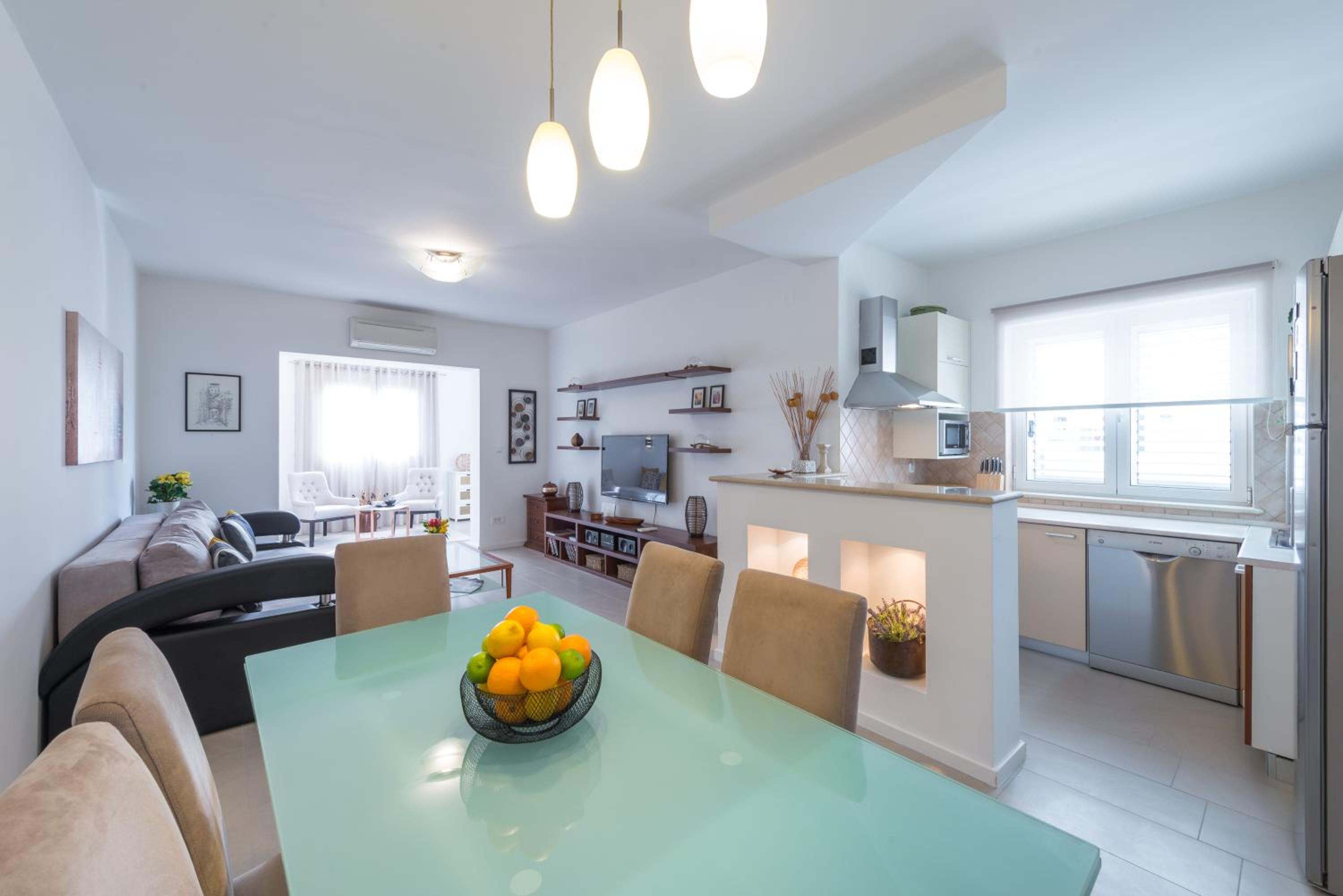 Deluxe Apartment