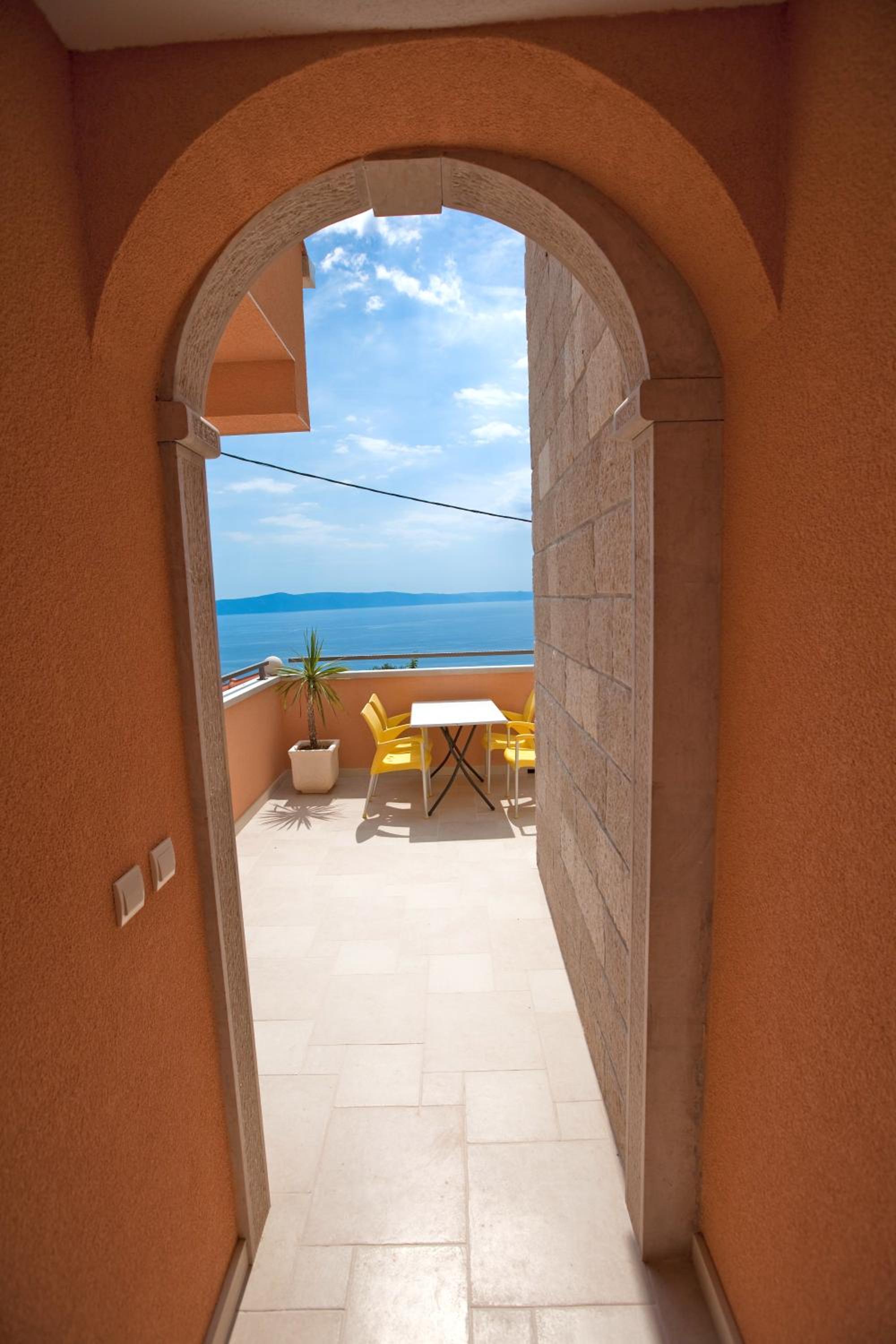 Apartment with Sea View