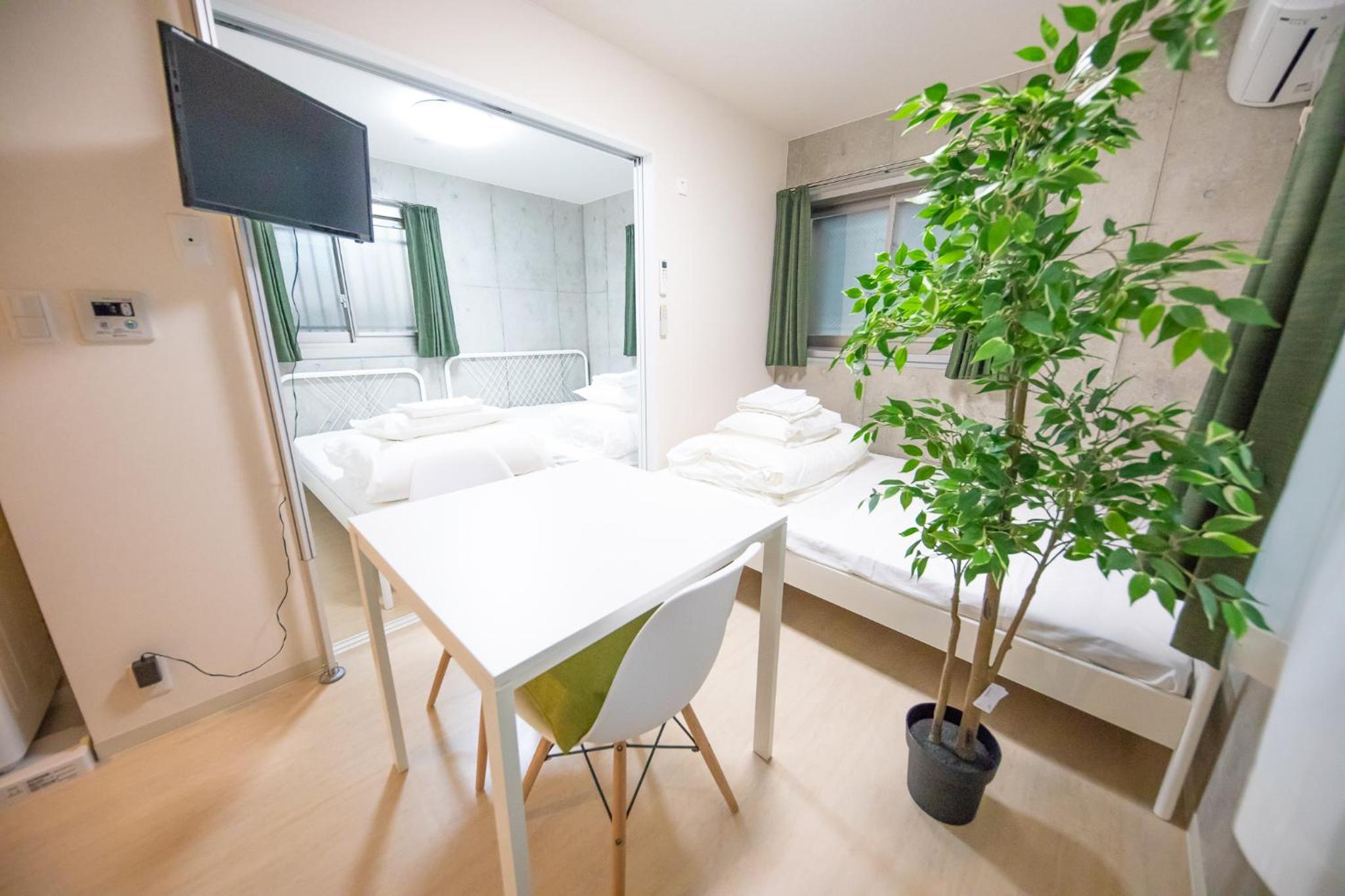 One-Bedroom Apartment photo 2
