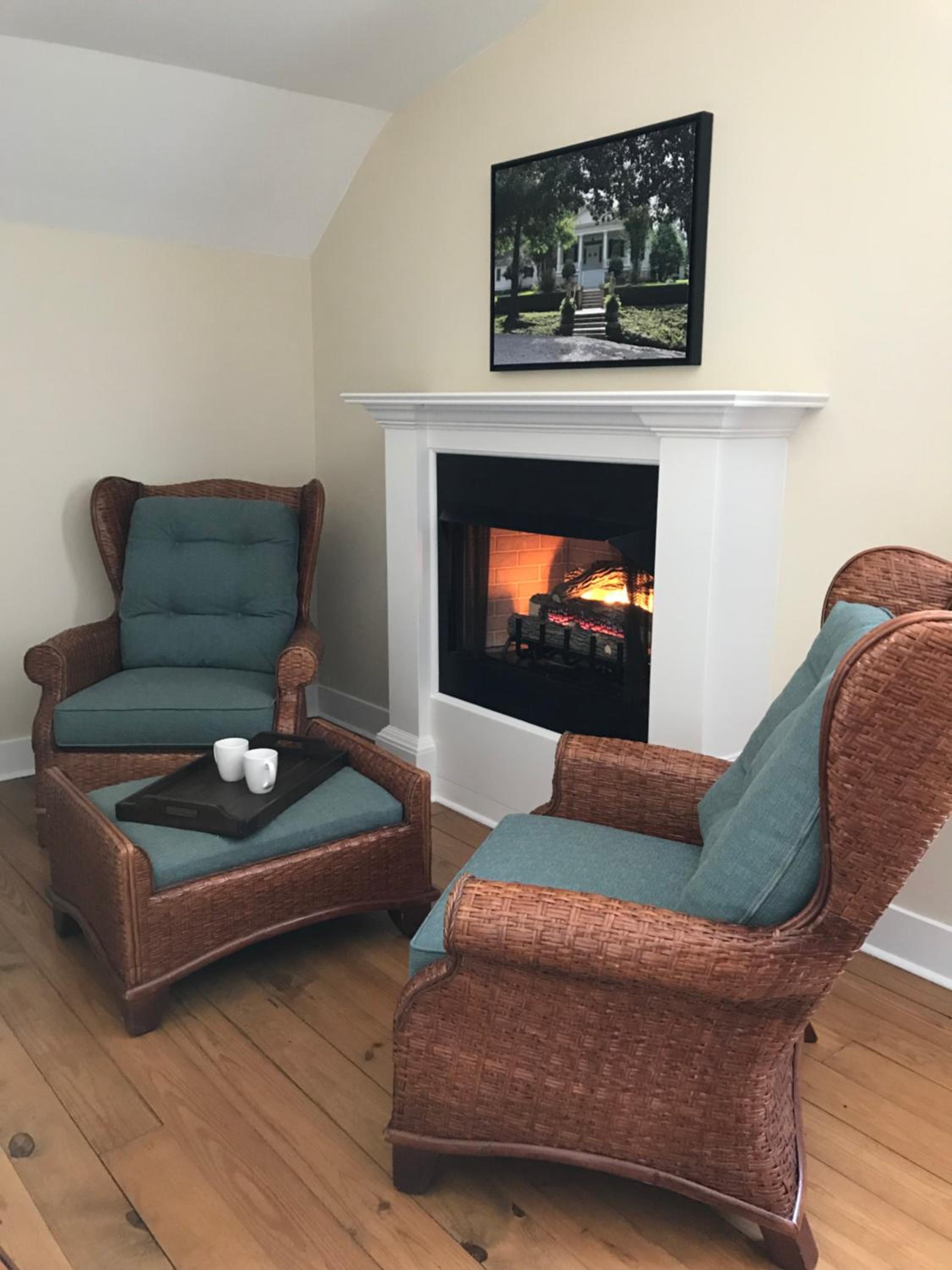 Deluxe King Room photo 2
