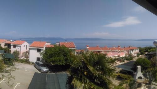 Apartment with Sea View photo 2