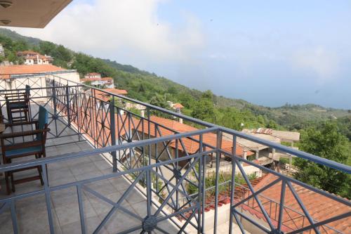 Triple Room with Sea View - Photo 16